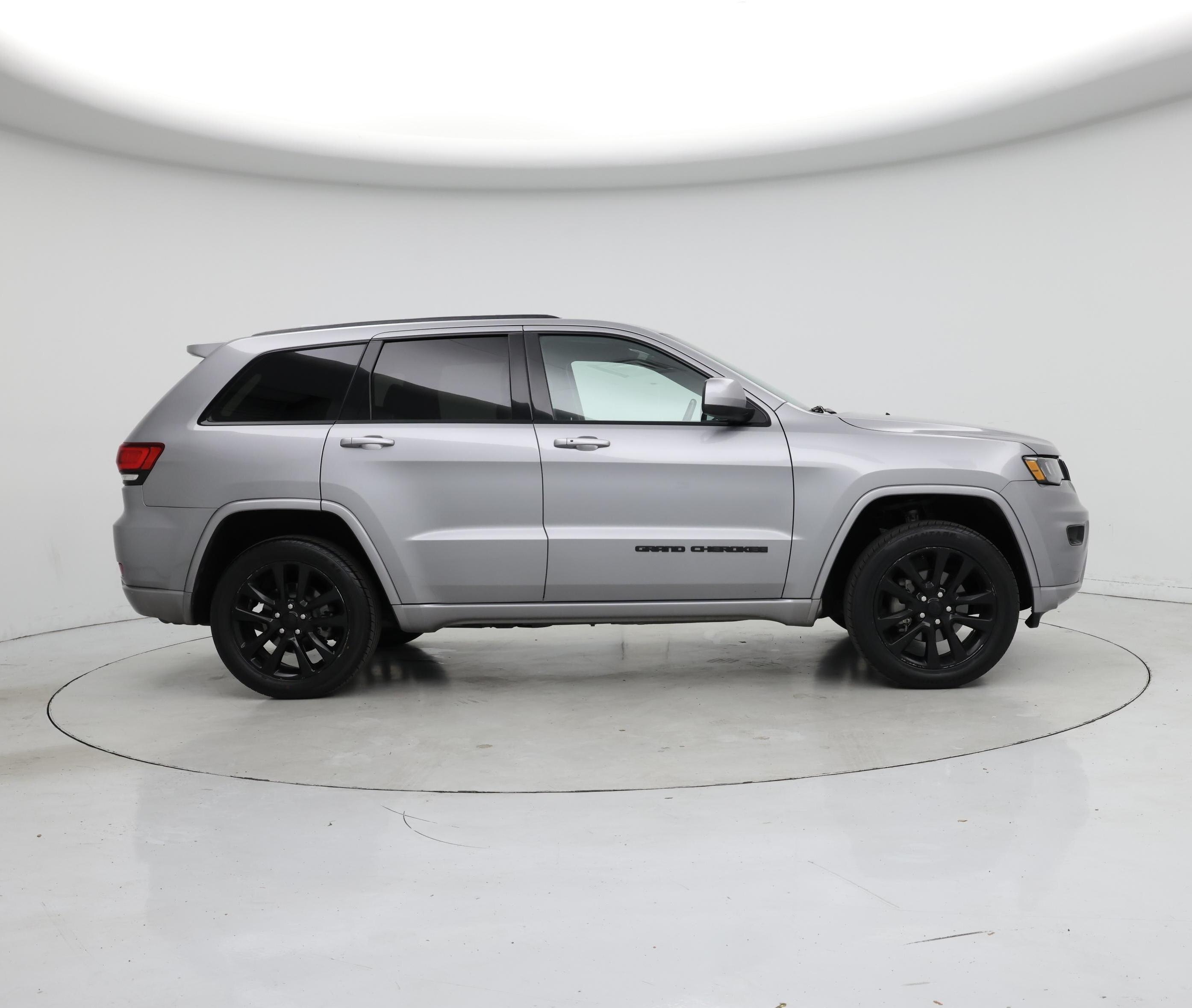Thumbnail: 2019 Jeep Grand Cherokee - 7