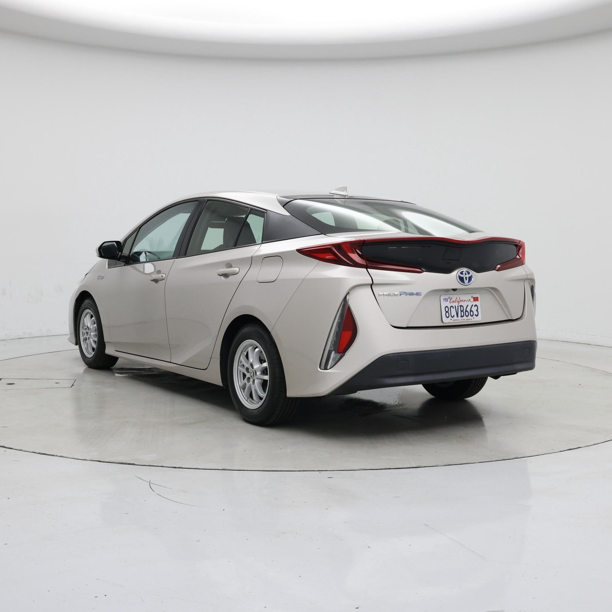 Thumbnail: 2017 Toyota Prius Prime - 2