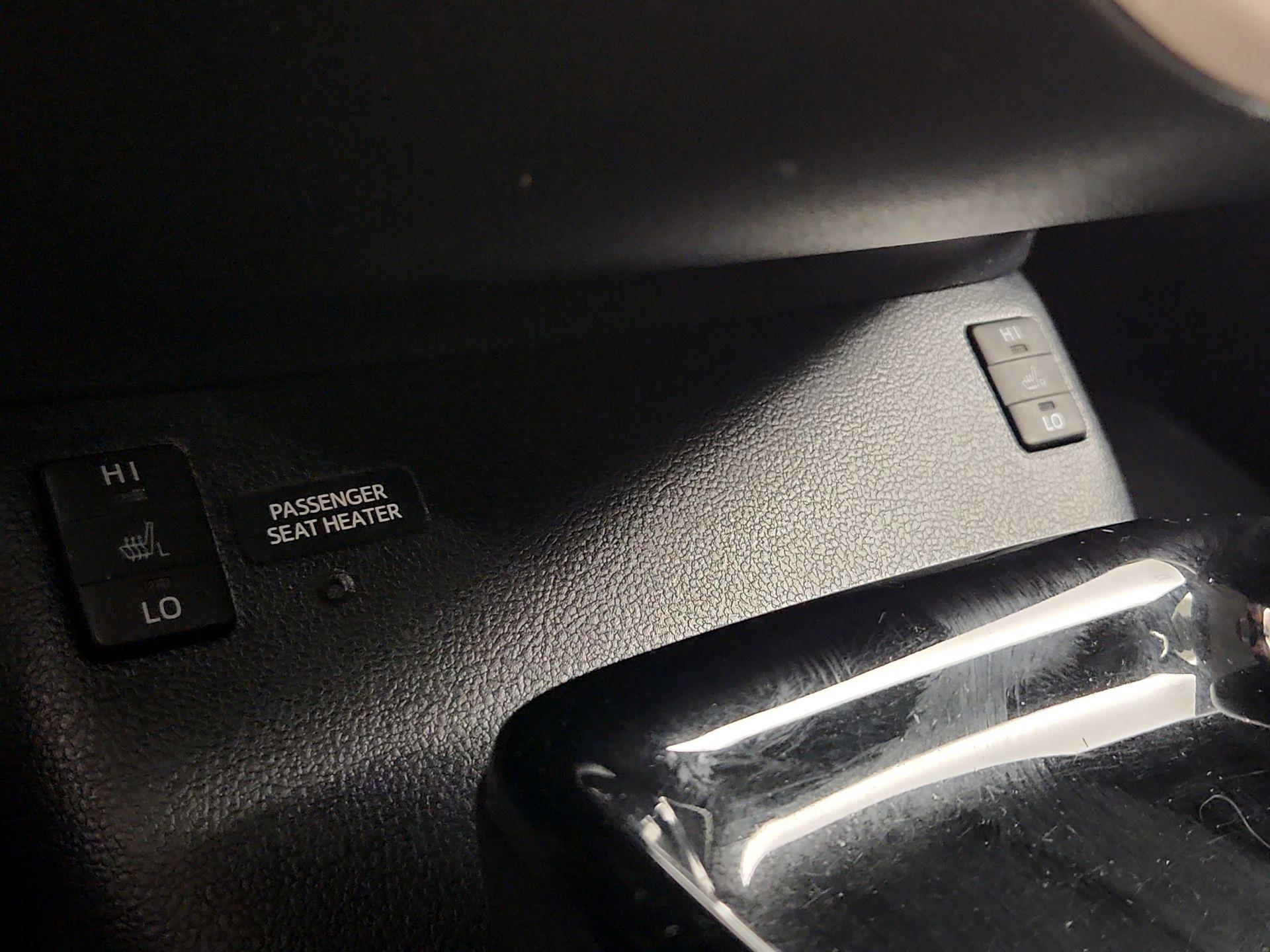 Thumbnail: 2017 Toyota Prius Prime - 19