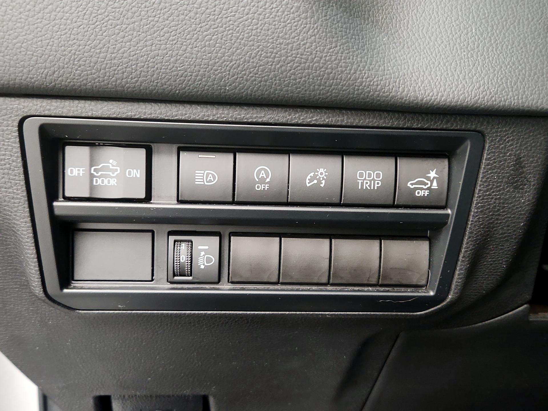 Thumbnail: 2023 Toyota Tundra - 13