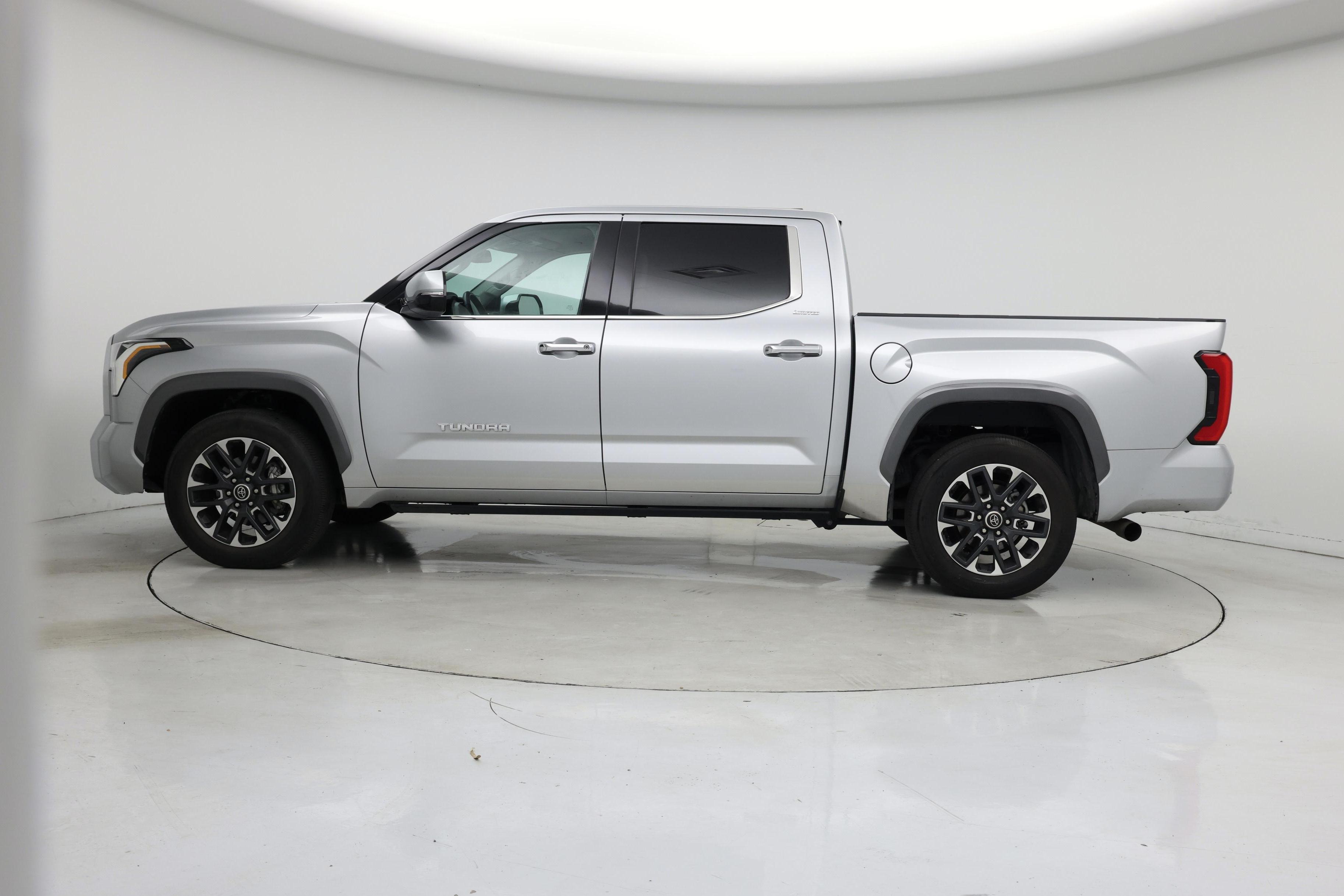 Thumbnail: 2023 Toyota Tundra - 3