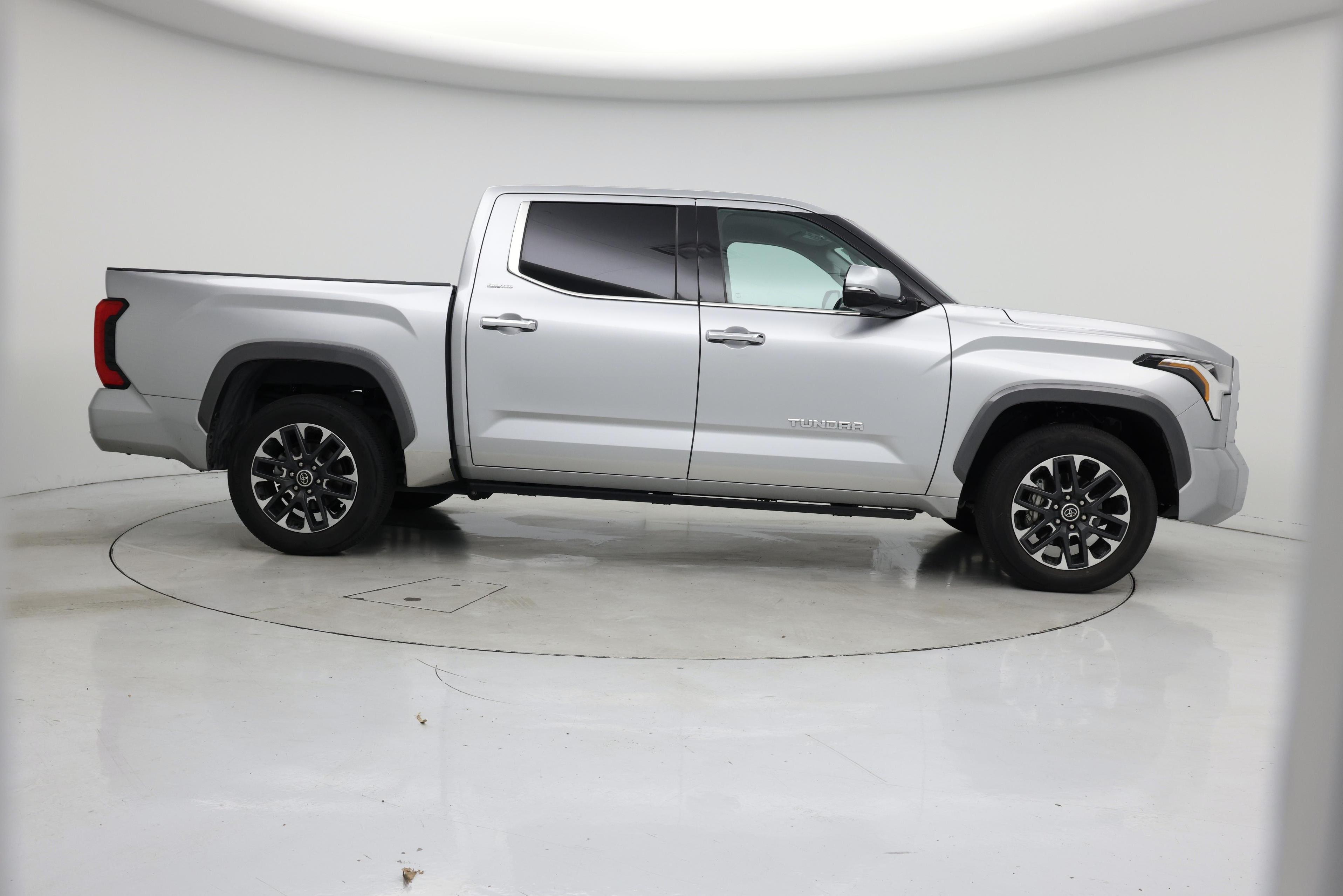 Thumbnail: 2023 Toyota Tundra - 7