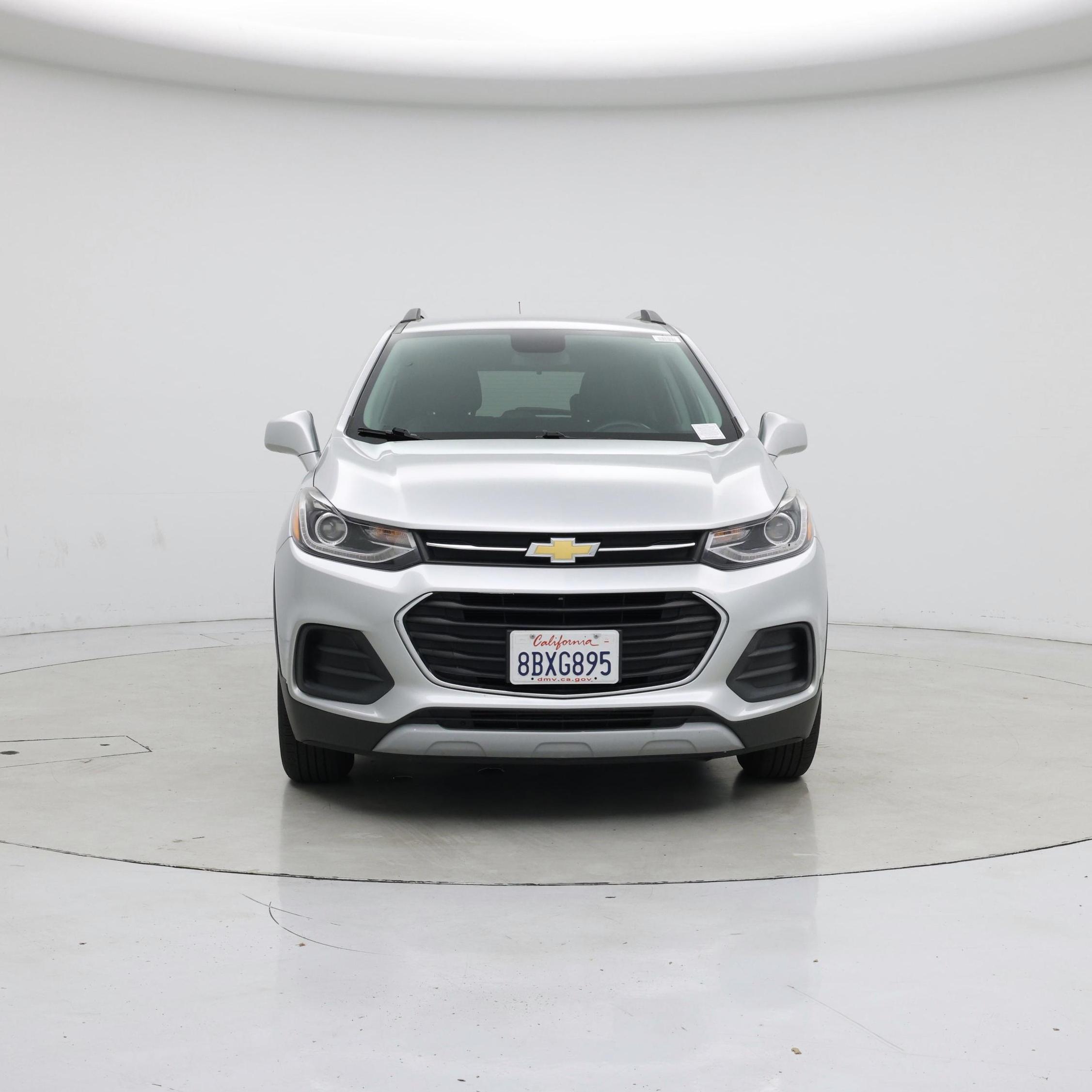 Thumbnail: 2017 Chevrolet Trax - 5