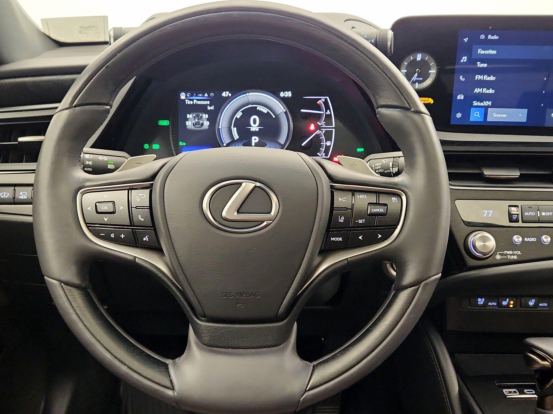 Thumbnail: 2024 Lexus ES - 10