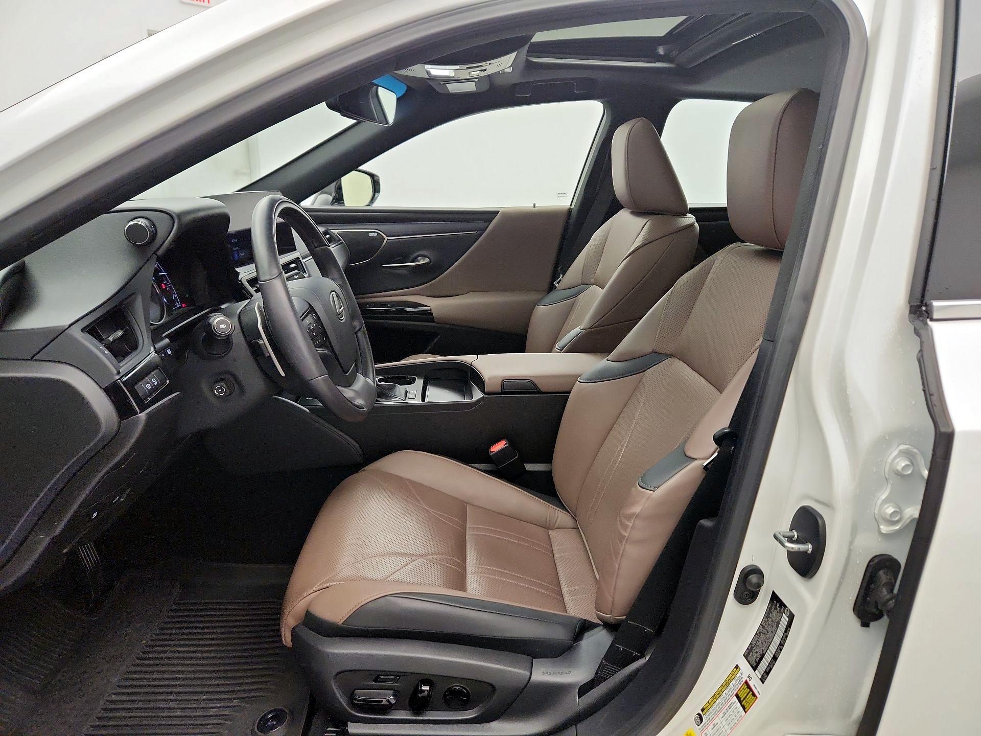 Thumbnail: 2024 Lexus ES - 11