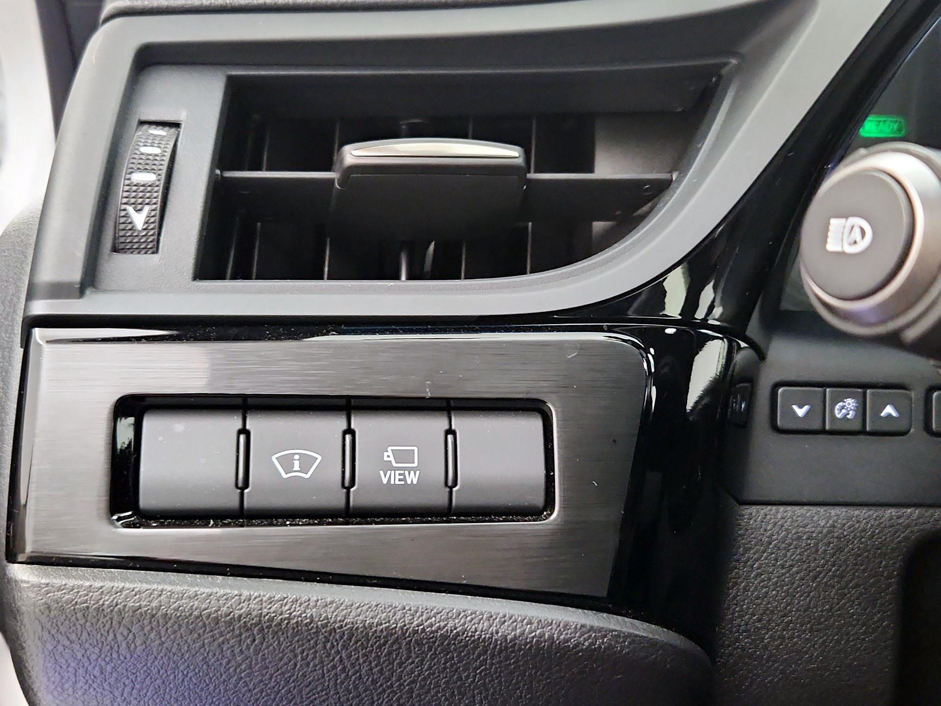 Thumbnail: 2024 Lexus ES - 13