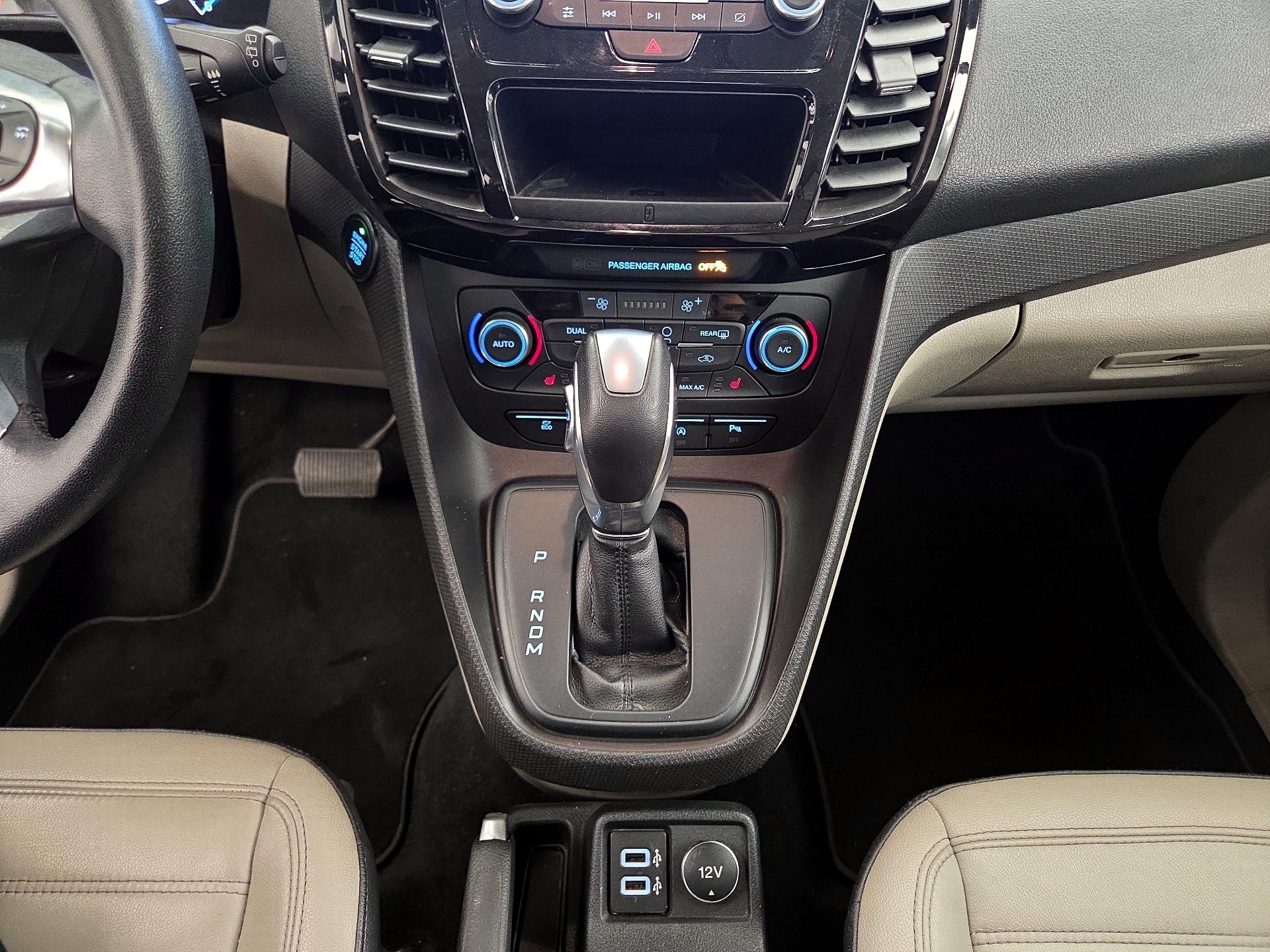 Thumbnail: 2019 Ford Transit Series - 18