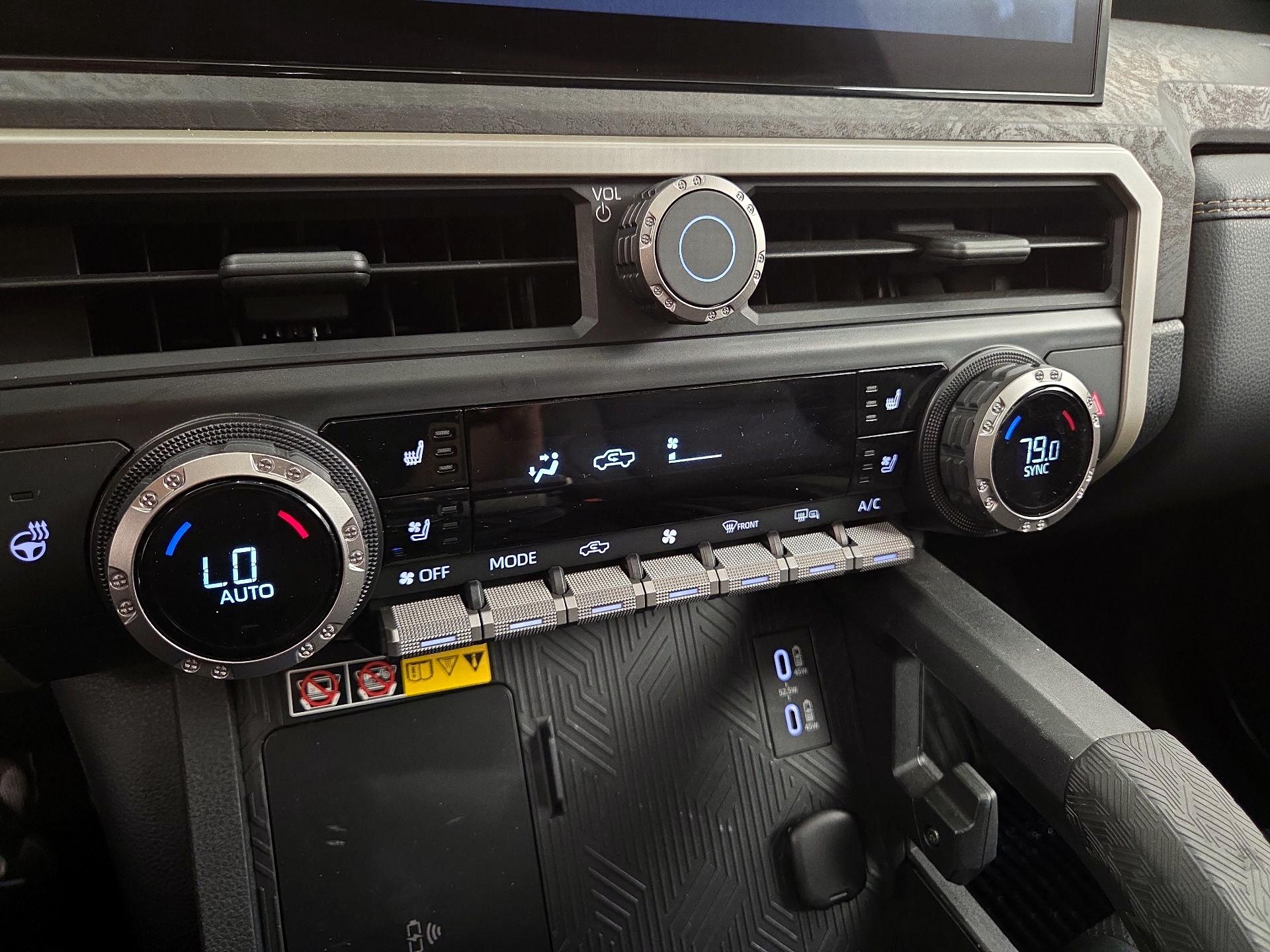 Thumbnail: 2024 Toyota Tacoma - 16