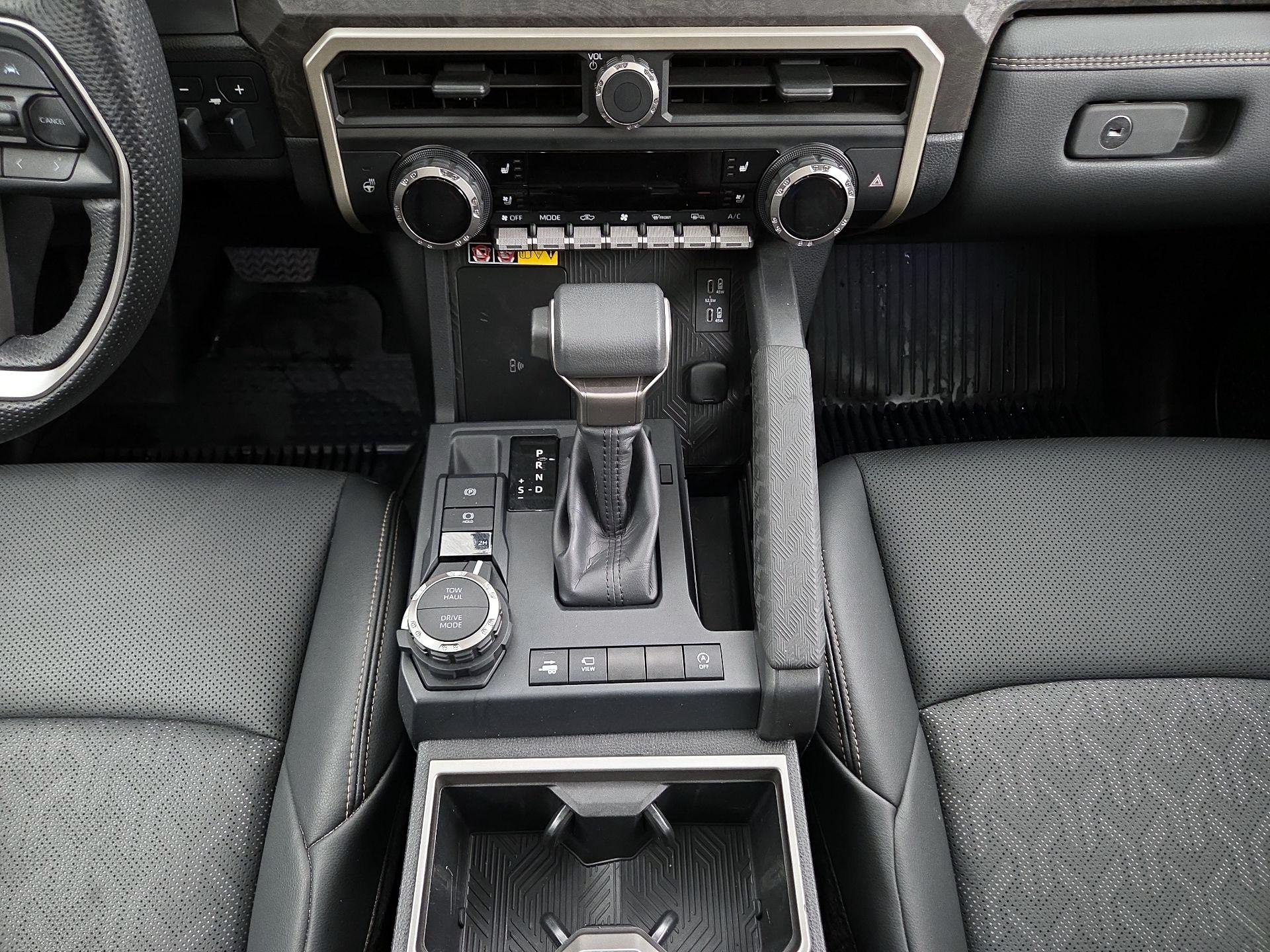 Thumbnail: 2024 Toyota Tacoma - 17