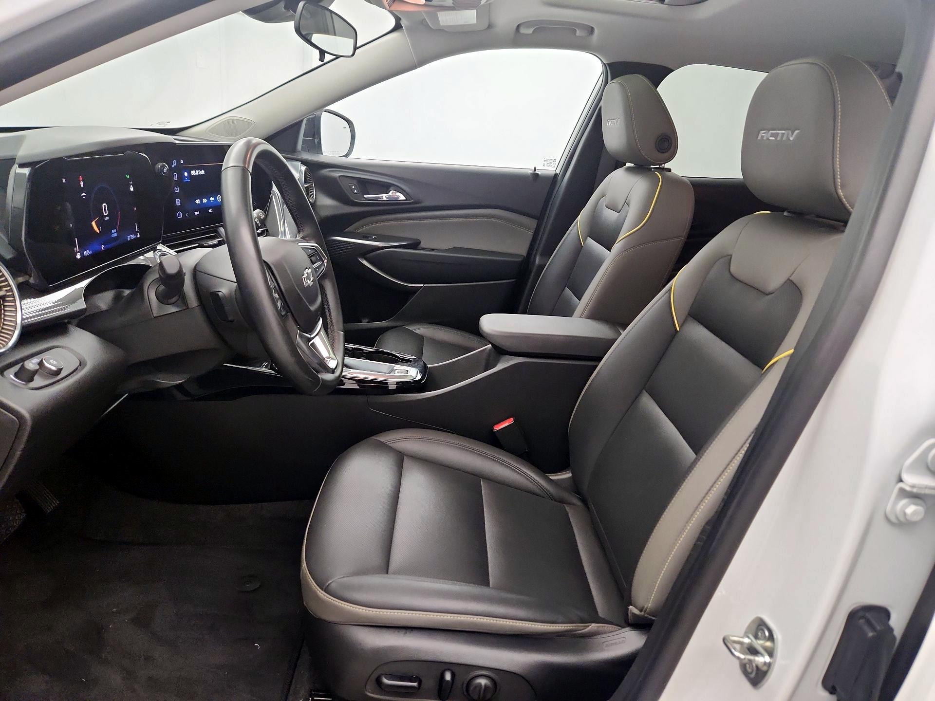 Thumbnail: 2024 Chevrolet Trax - 11