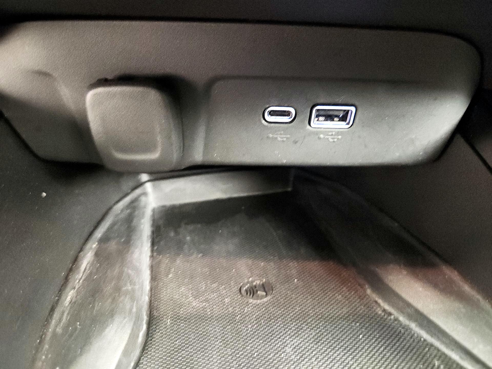 Thumbnail: 2024 Chevrolet Trax - 18