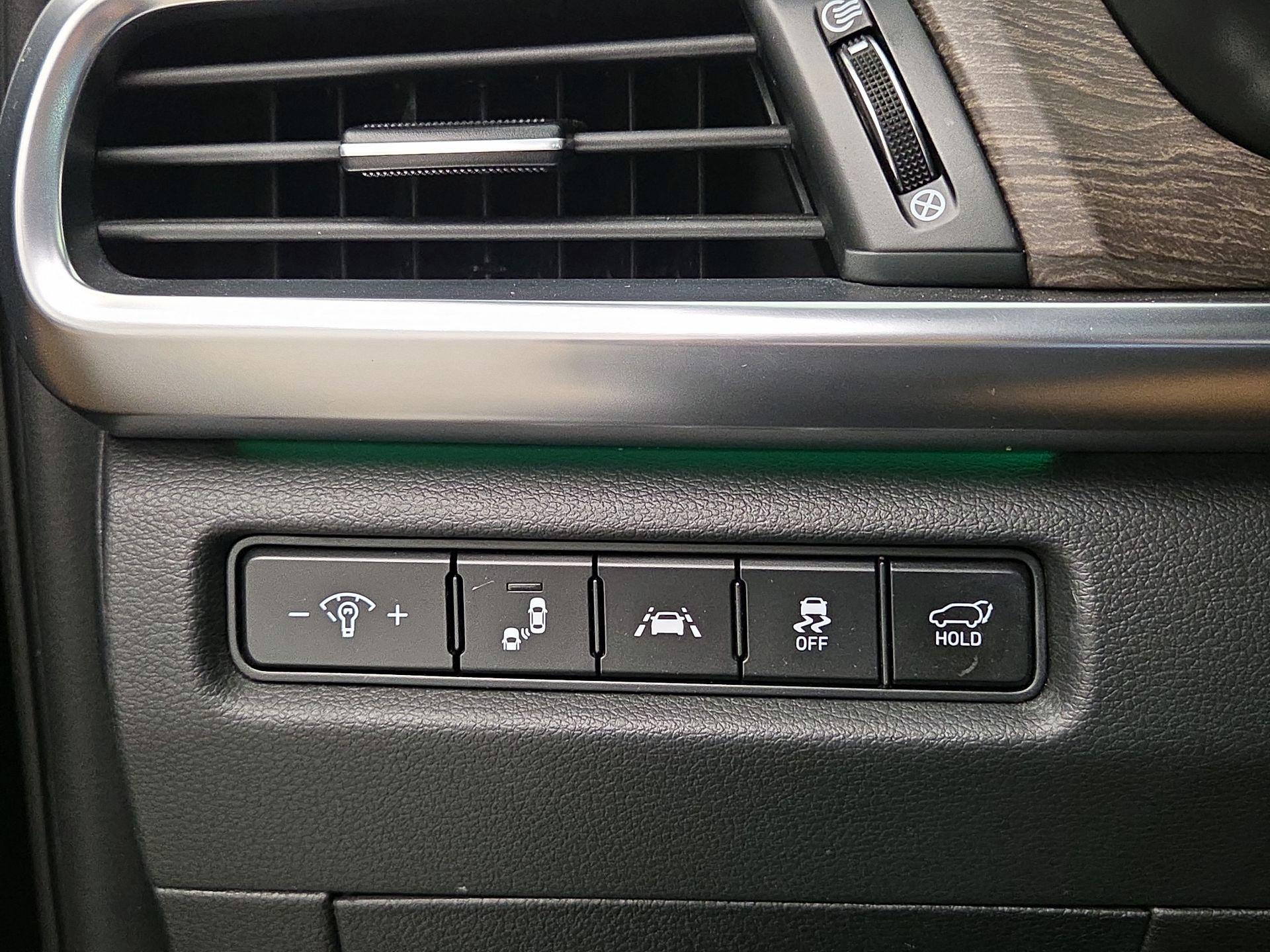 Thumbnail: 2021 Kia Telluride - 13