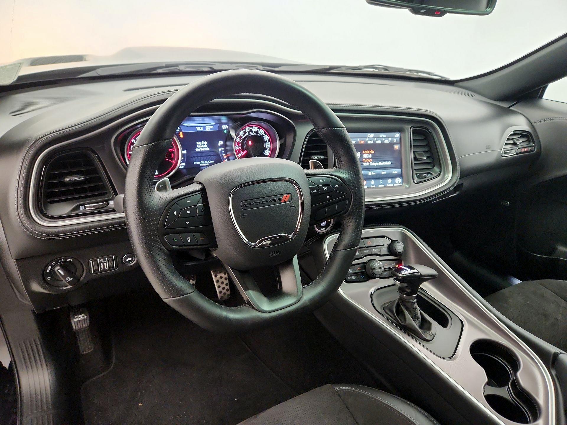 Thumbnail: 2022 Dodge Challenger - 9