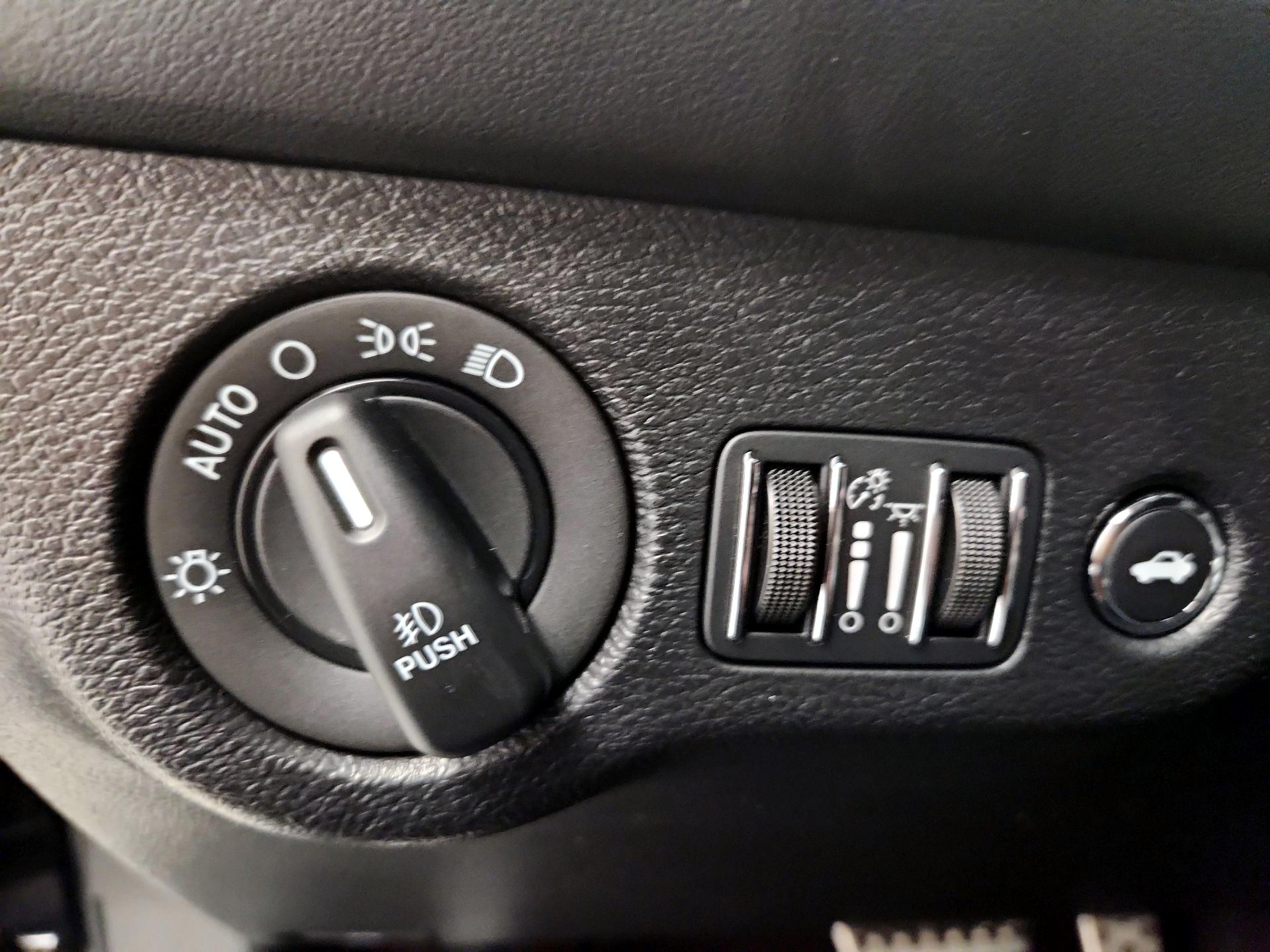 Thumbnail: 2022 Dodge Challenger - 13