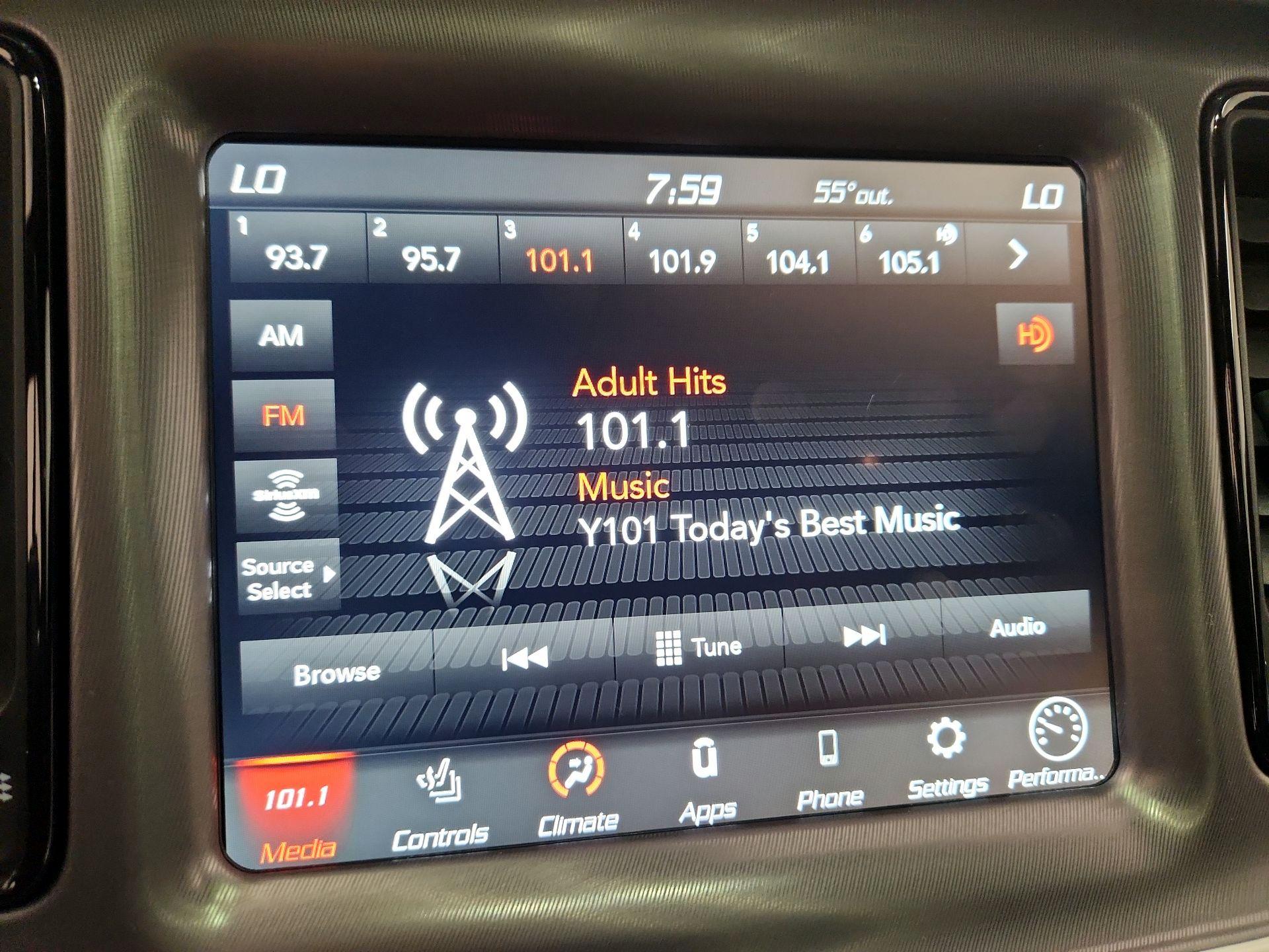 Thumbnail: 2022 Dodge Challenger - 15