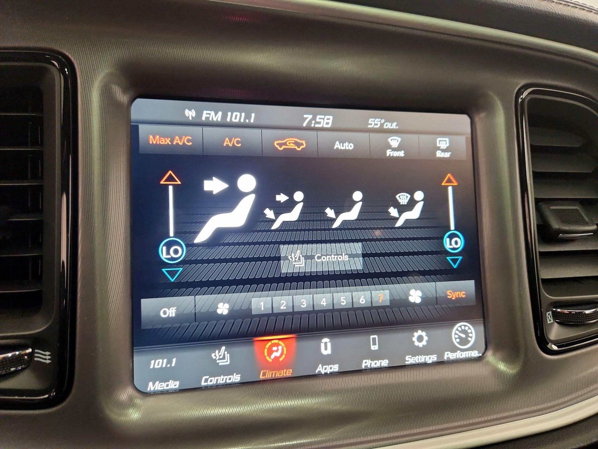 Thumbnail: 2022 Dodge Challenger - 16