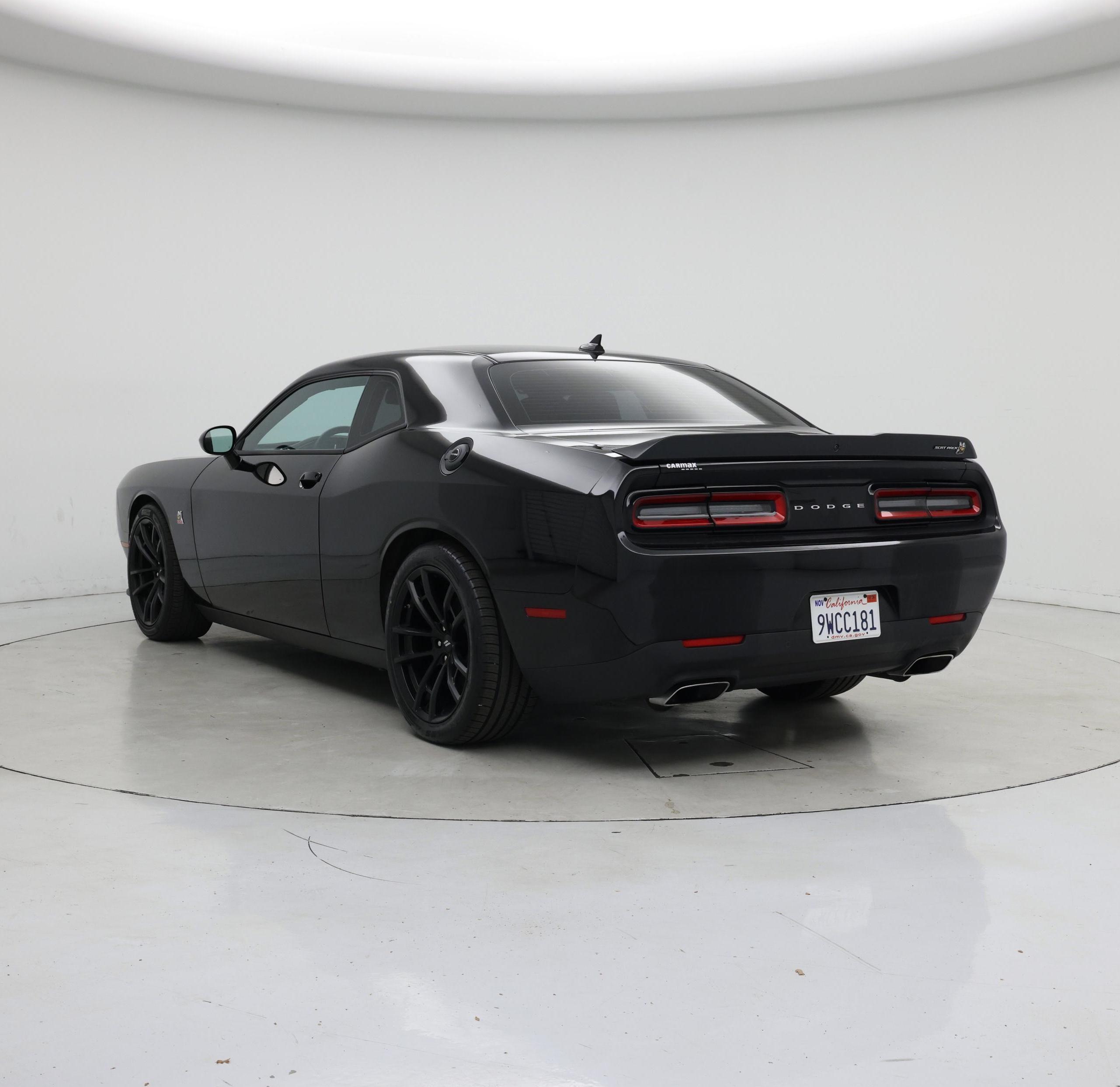 Thumbnail: 2022 Dodge Challenger - 2