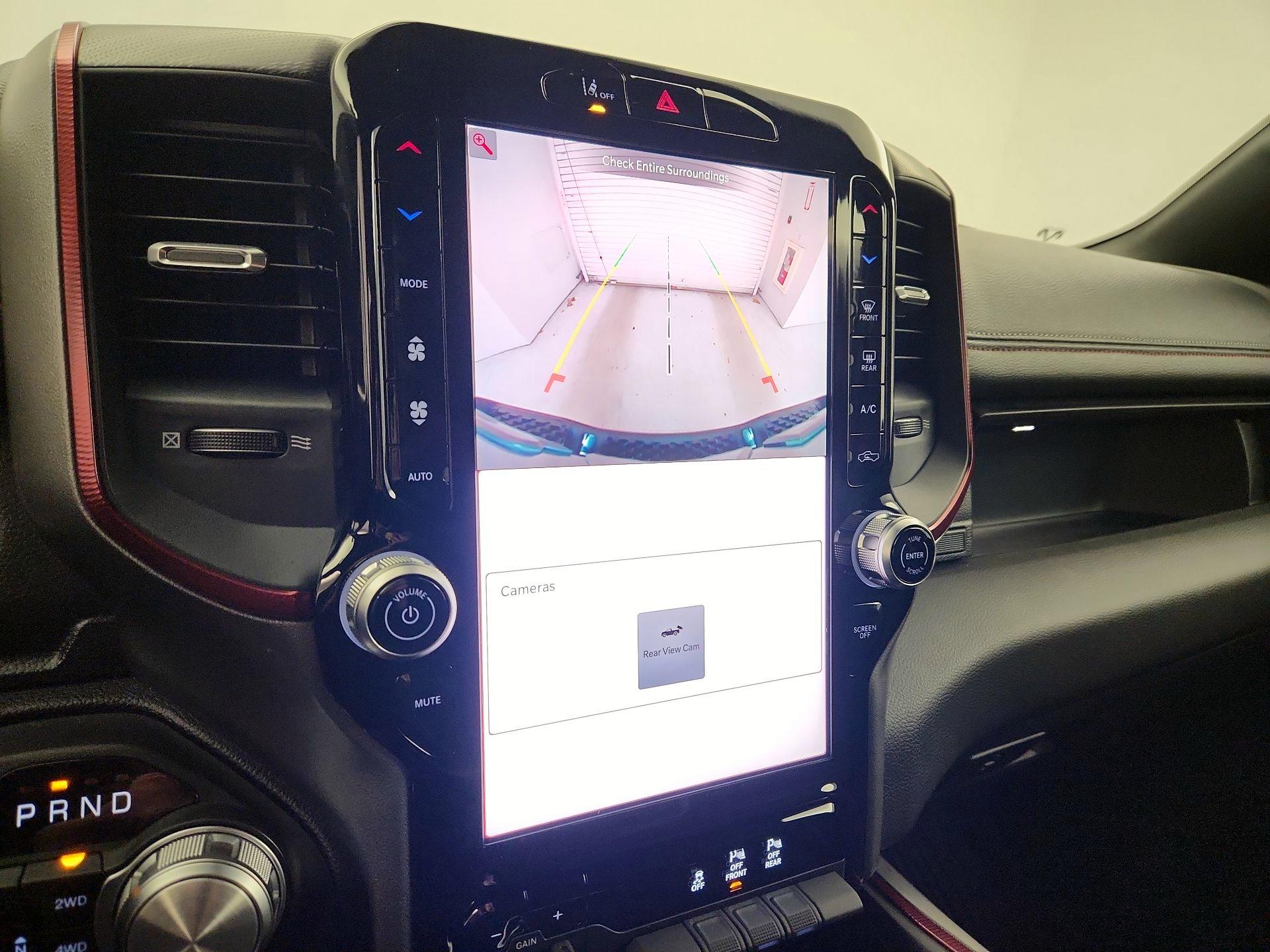 Thumbnail: 2025 RAM 1500 - 15