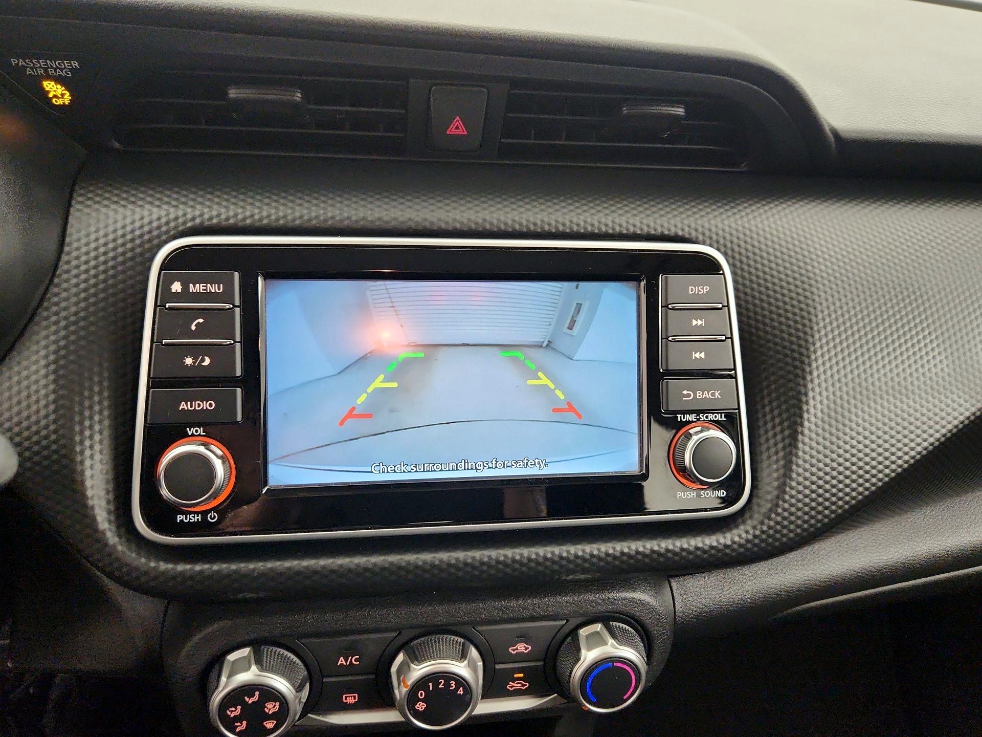 Thumbnail: 2021 Nissan Kicks - 14