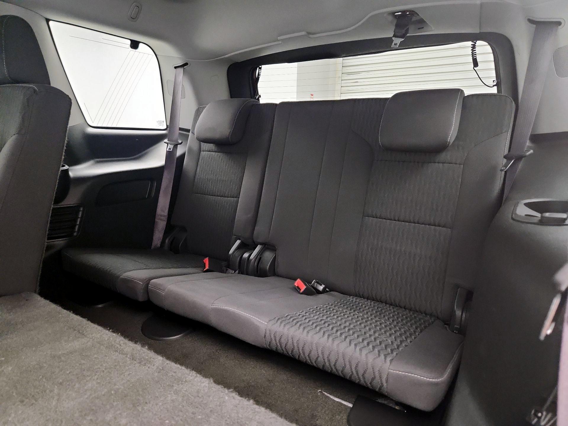 Thumbnail: 2016 Chevrolet Tahoe - 20