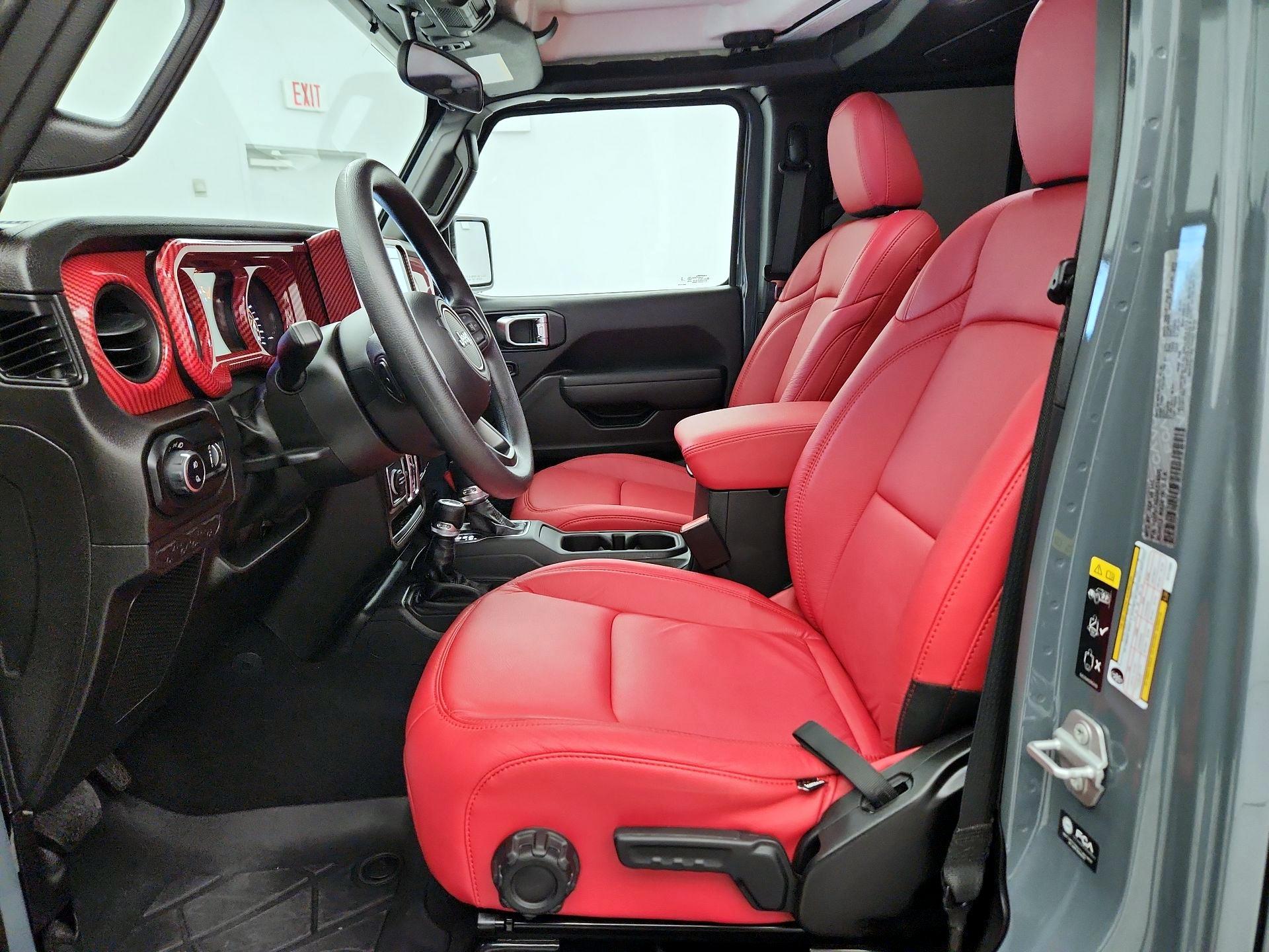 Thumbnail: 2025 Jeep Gladiator - 11