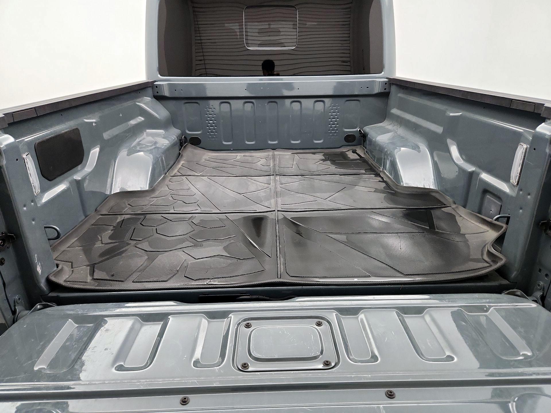 Thumbnail: 2025 Jeep Gladiator - 19