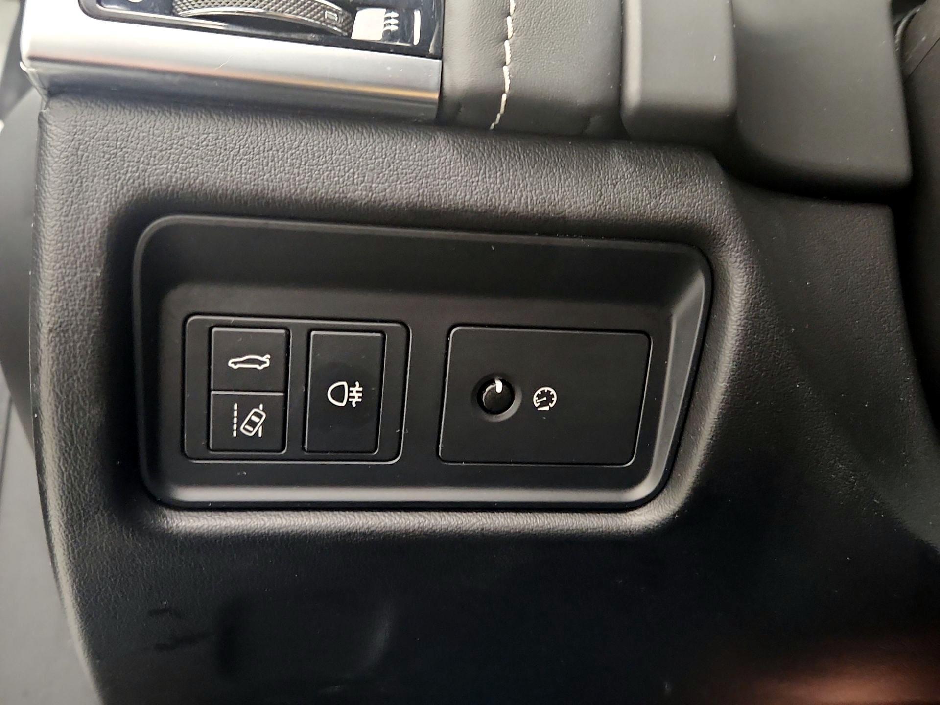 Thumbnail: 2018 Jaguar F-Type - 13