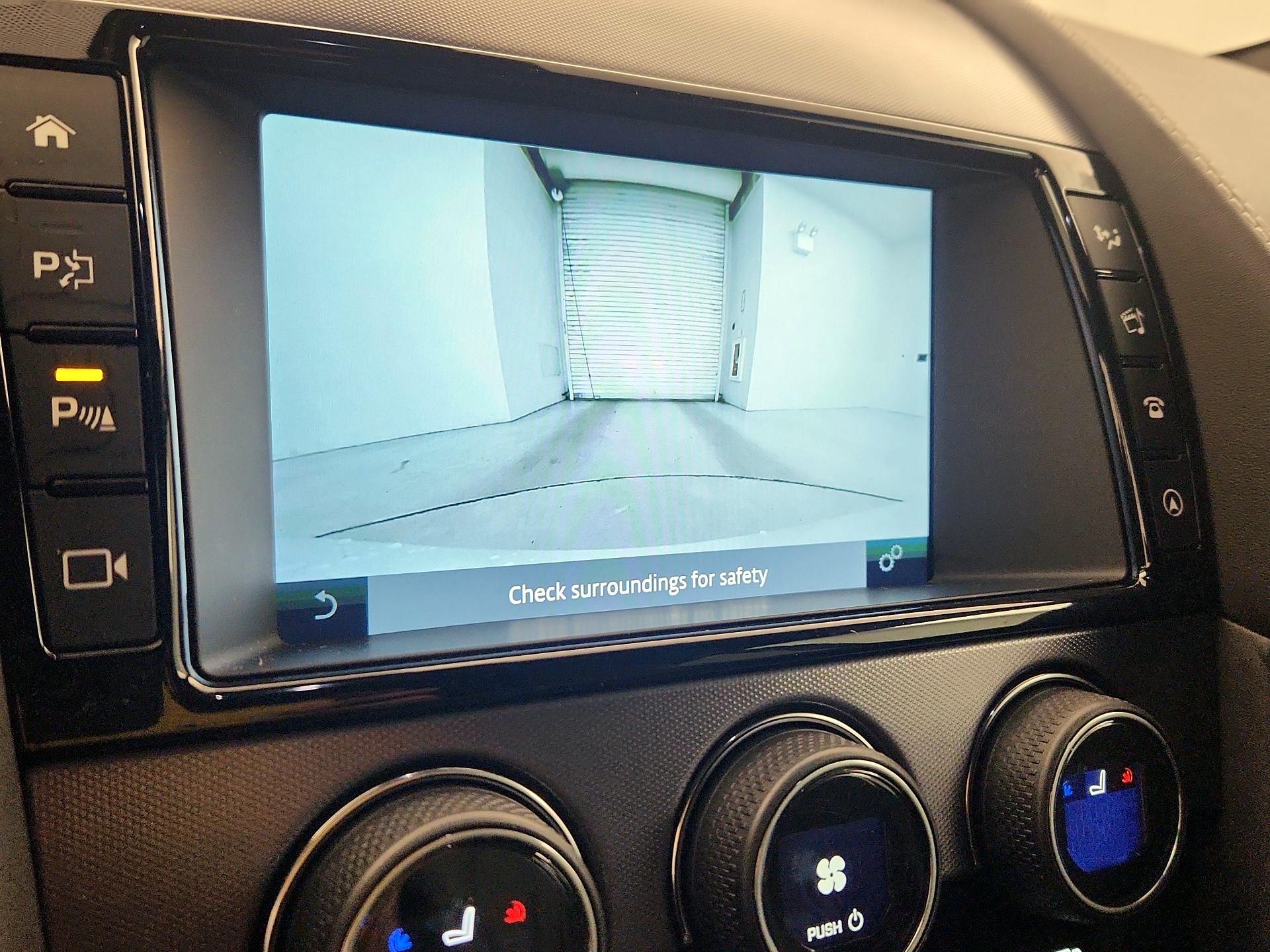 Thumbnail: 2018 Jaguar F-Type - 14