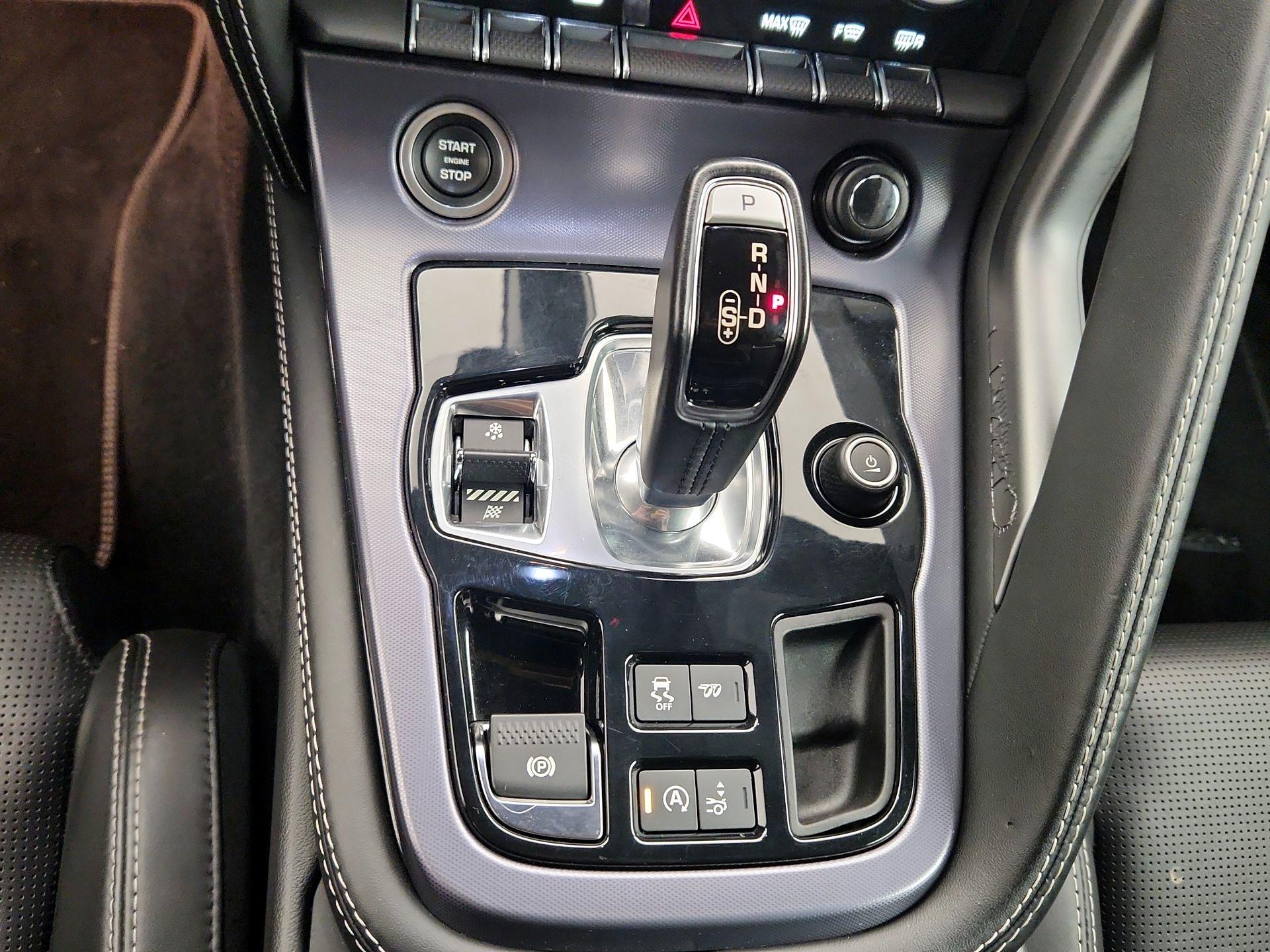 Thumbnail: 2018 Jaguar F-Type - 17