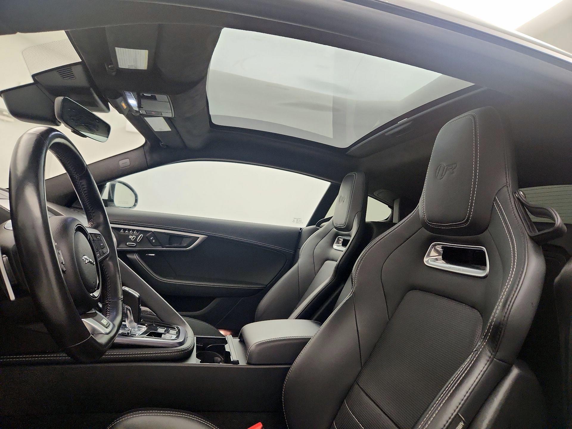 Thumbnail: 2018 Jaguar F-Type - 18