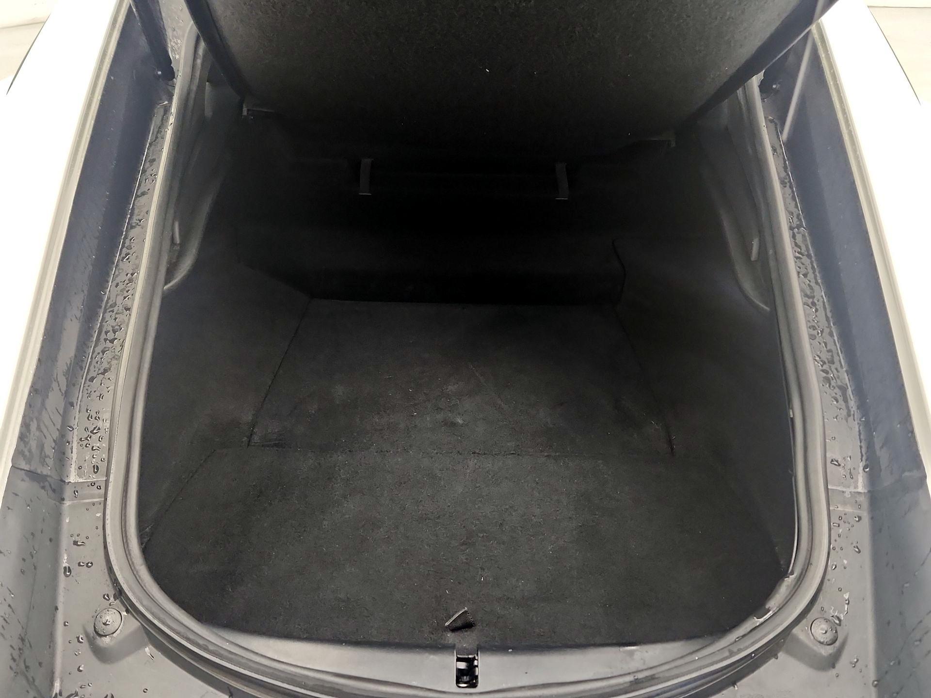 Thumbnail: 2018 Jaguar F-Type - 19