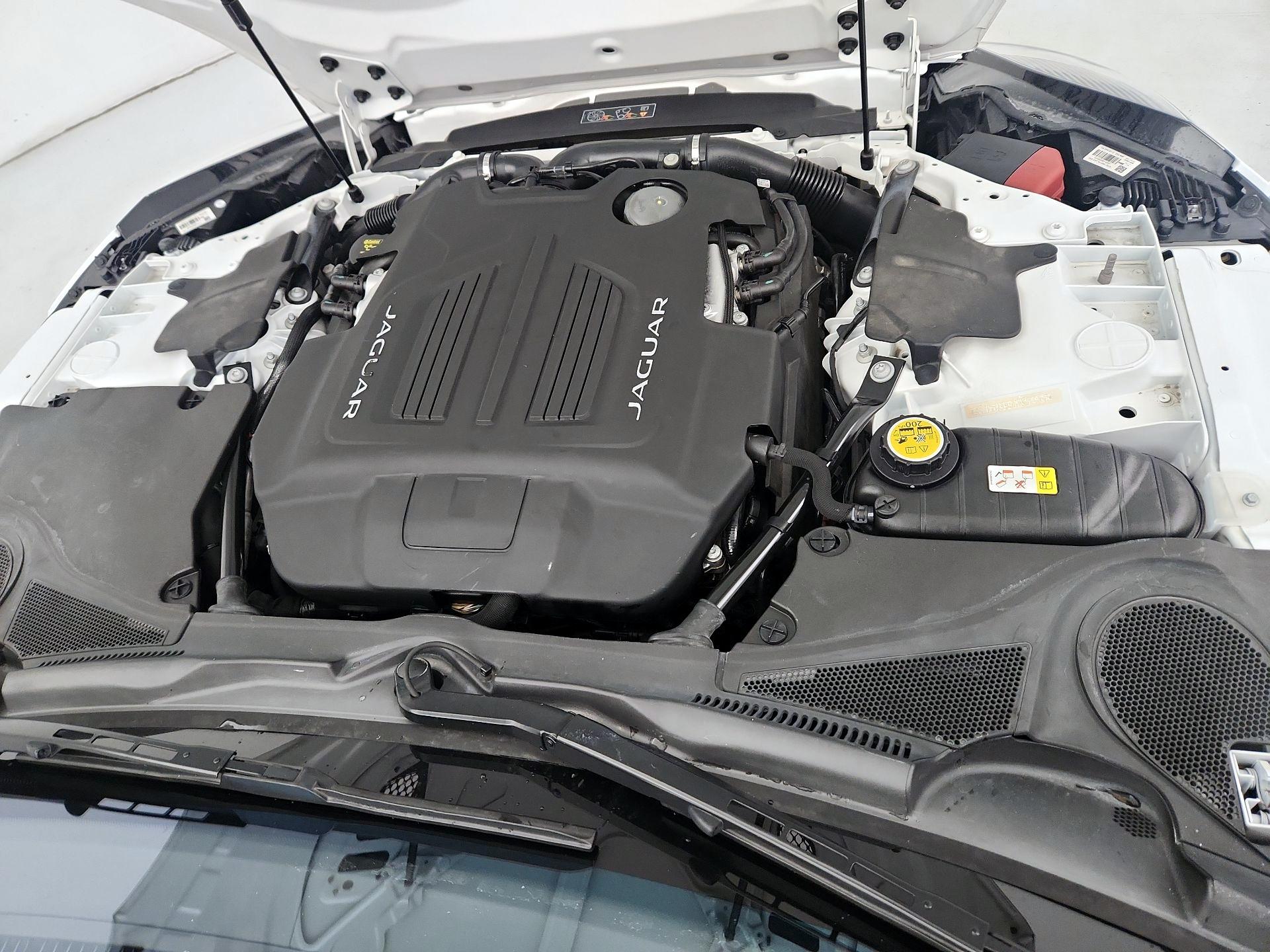 Thumbnail: 2018 Jaguar F-Type - 20