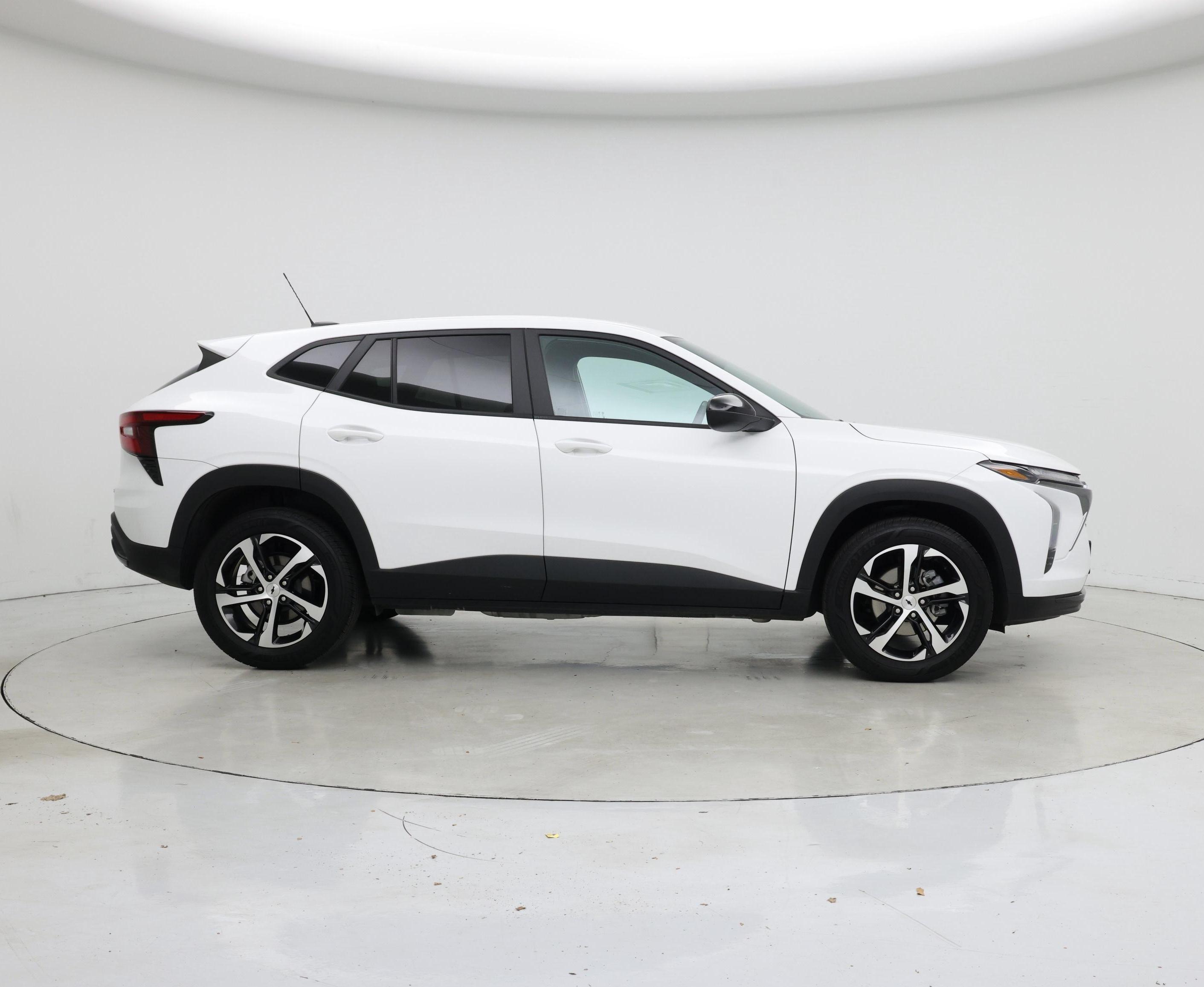 Thumbnail: 2025 Chevrolet Trax - 7