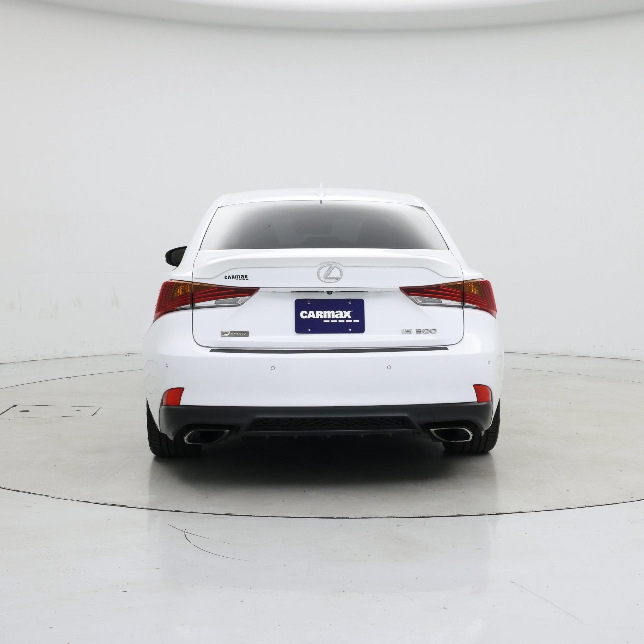 Thumbnail: 2019 Lexus IS - 6