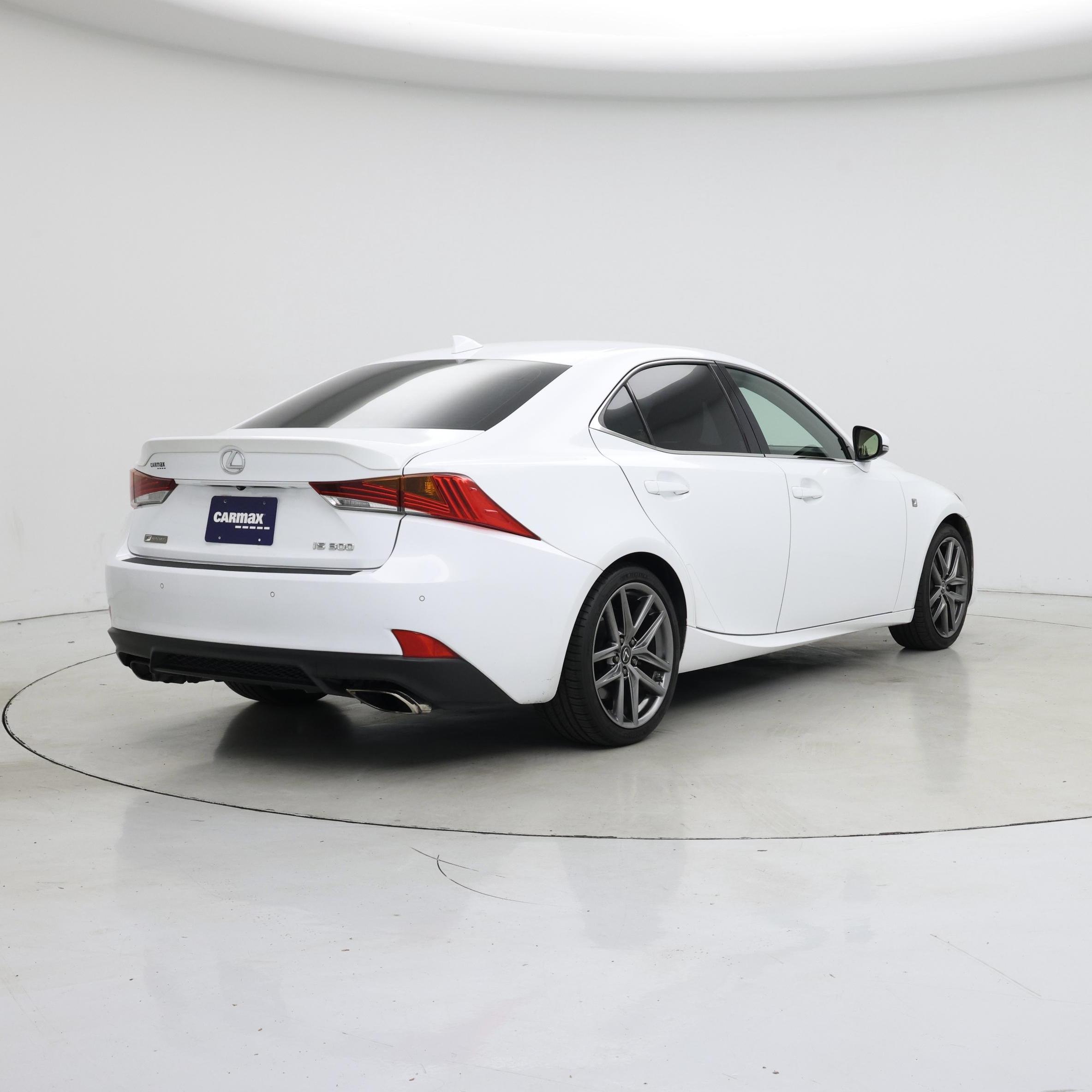 Thumbnail: 2019 Lexus IS - 8