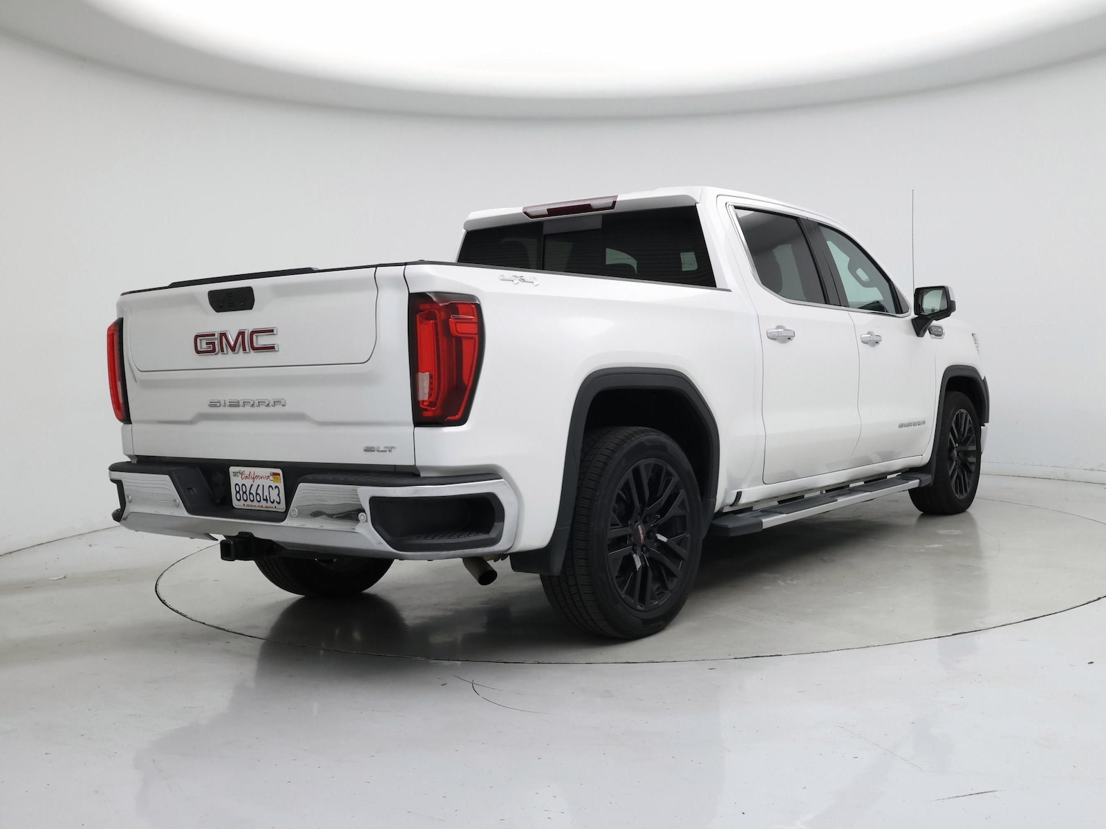 2021 GMC Sierra 1500 SLT - Photo 9
