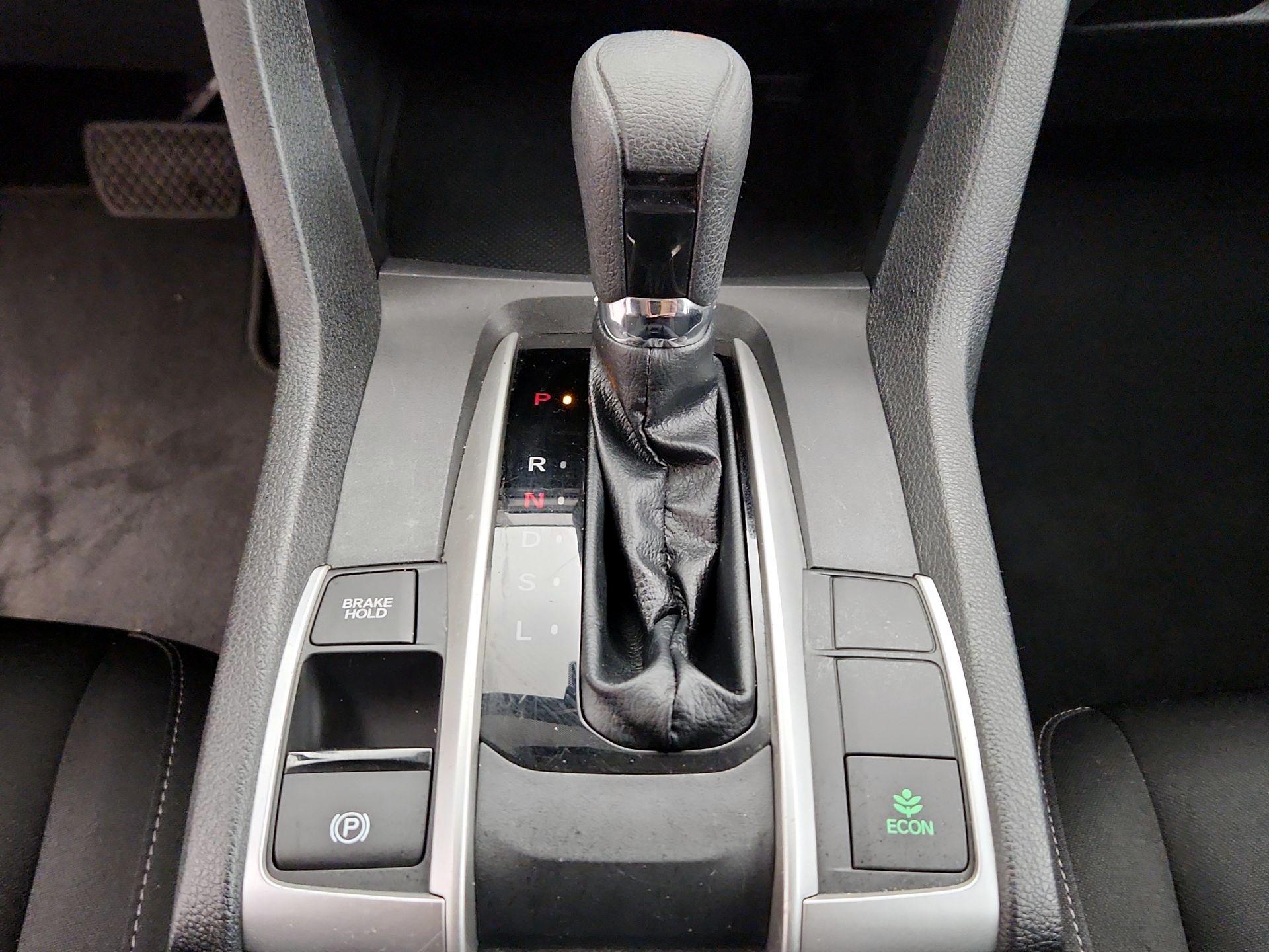 Thumbnail: 2018 Honda Civic - 17