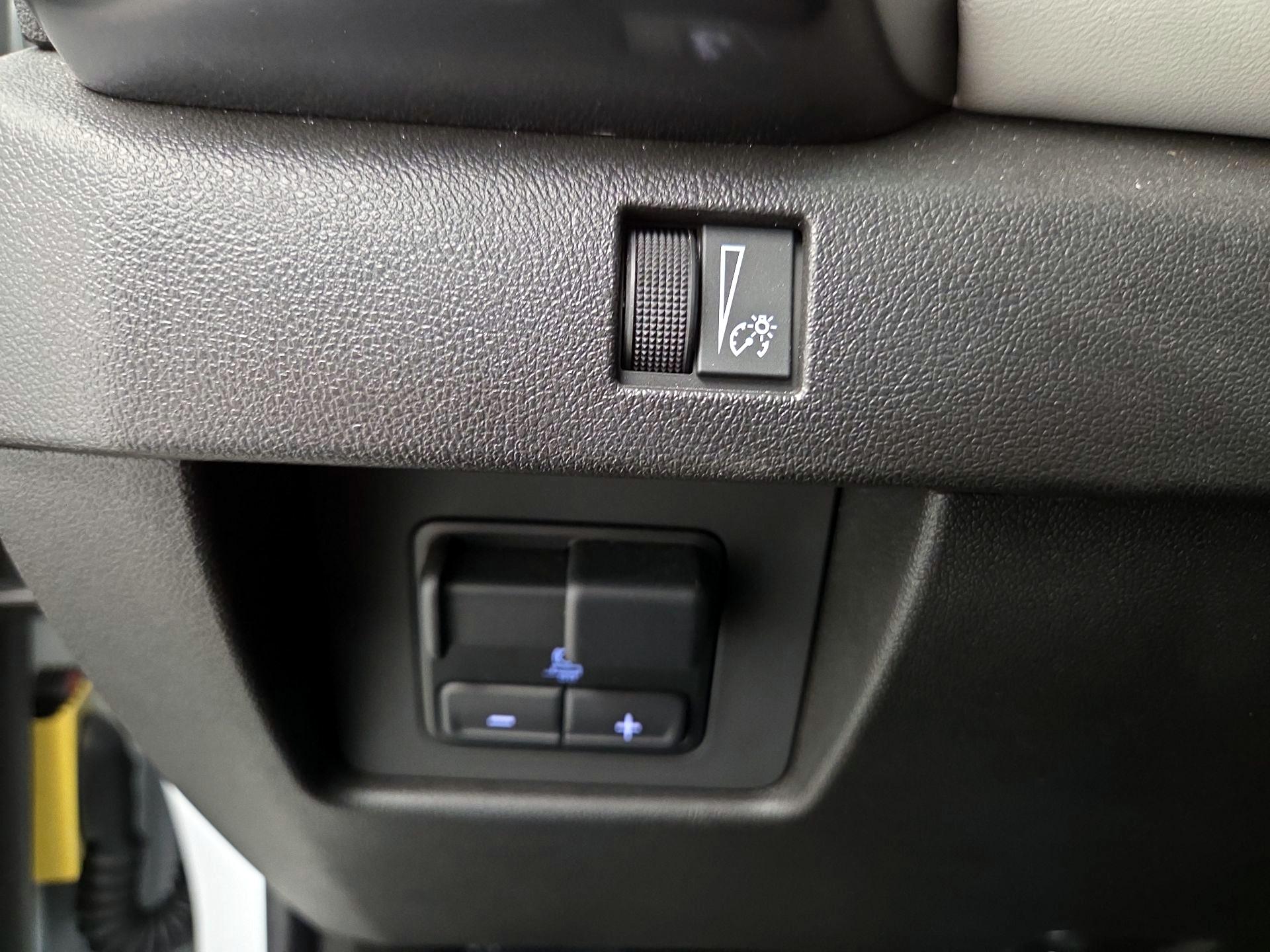 Thumbnail: 2024 GMC Canyon - 13