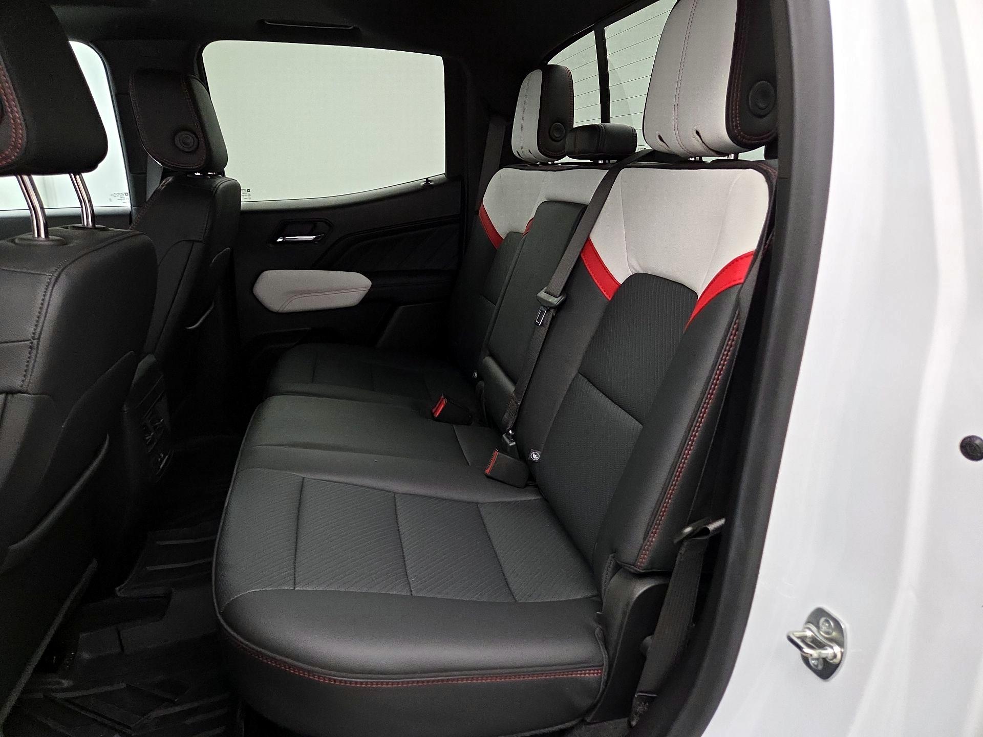 Thumbnail: 2024 GMC Canyon - 20