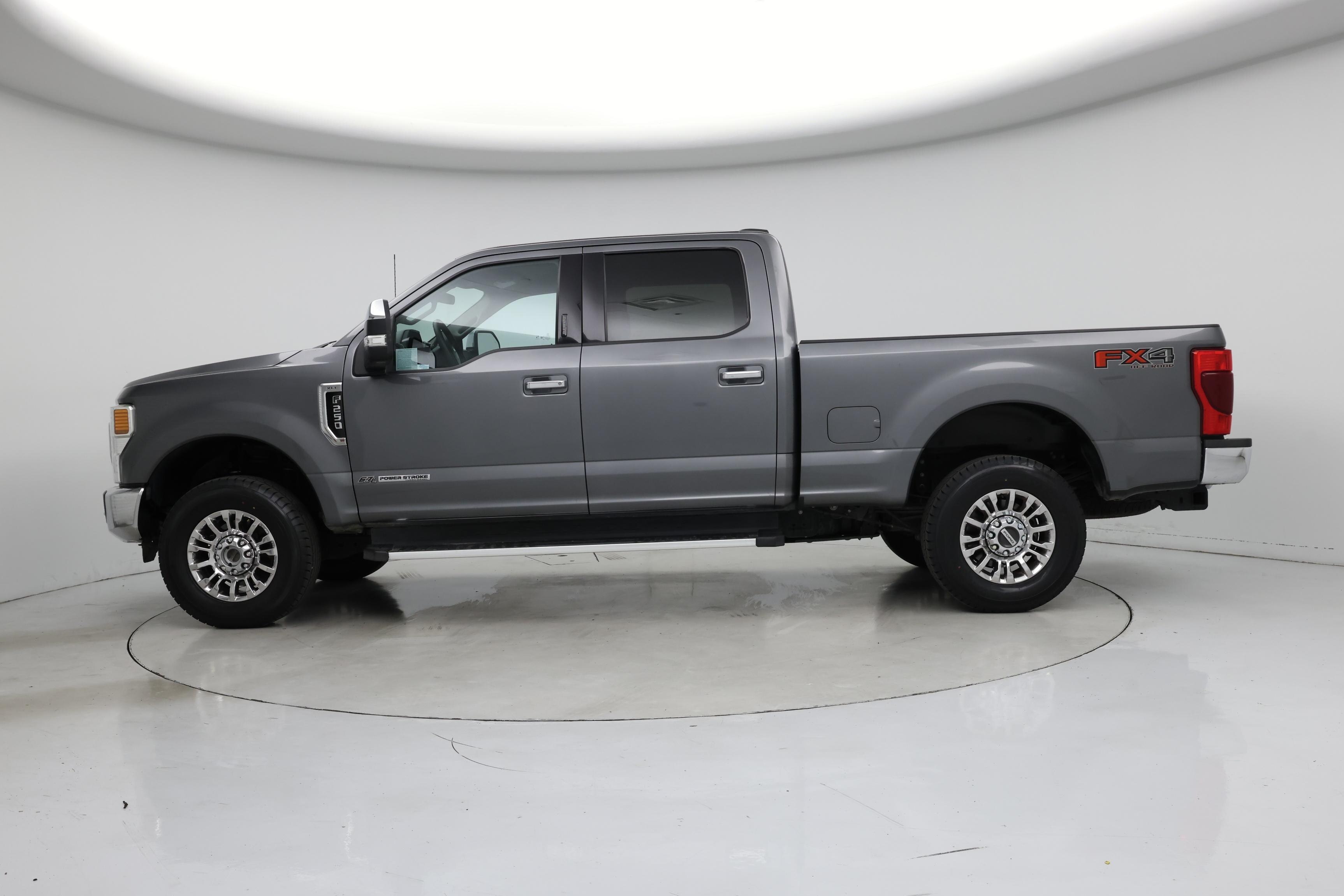 Thumbnail: 2022 Ford F-250 - 3