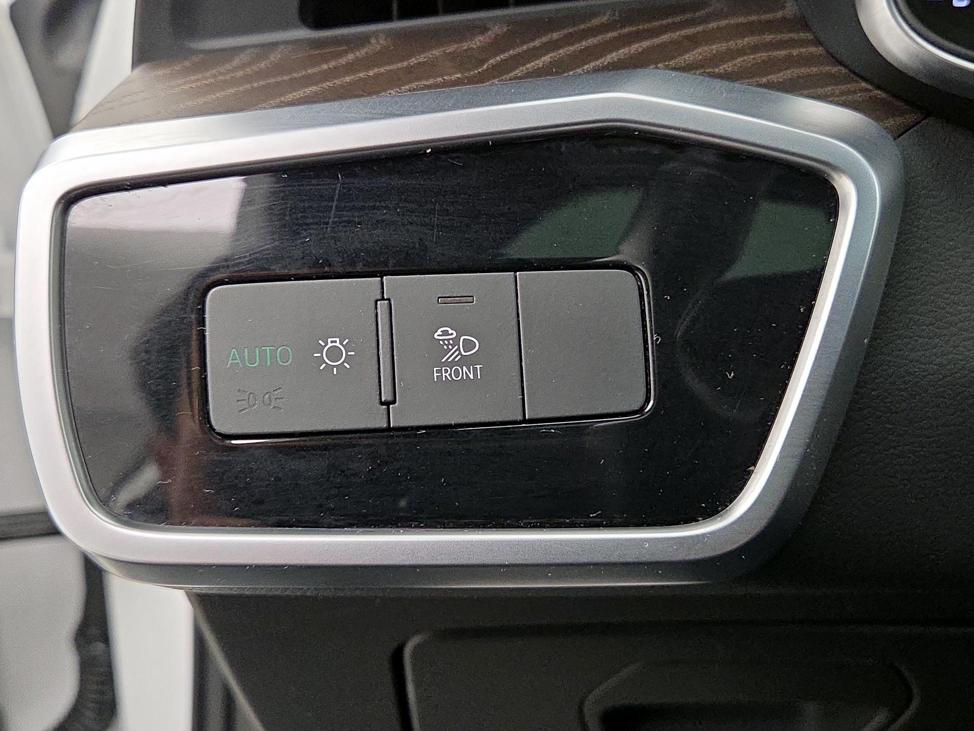 Thumbnail: 2021 Audi A6 - 13