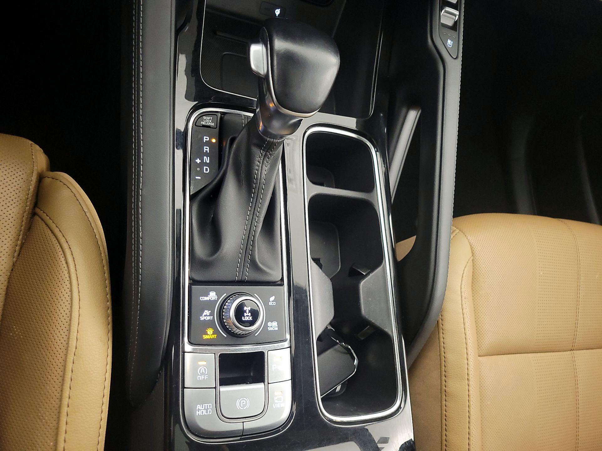 Thumbnail: 2021 Kia Telluride - 18