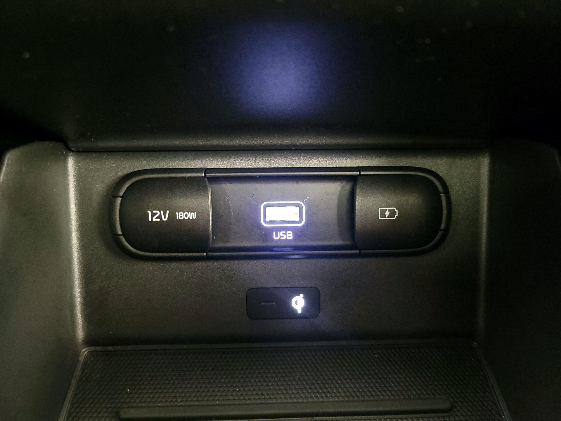 Thumbnail: 2021 Kia Telluride - 19