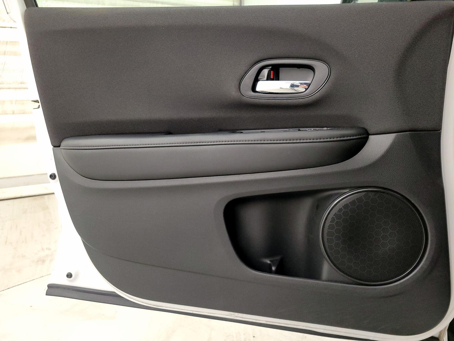 Thumbnail: 2021 Honda HR-V - 12