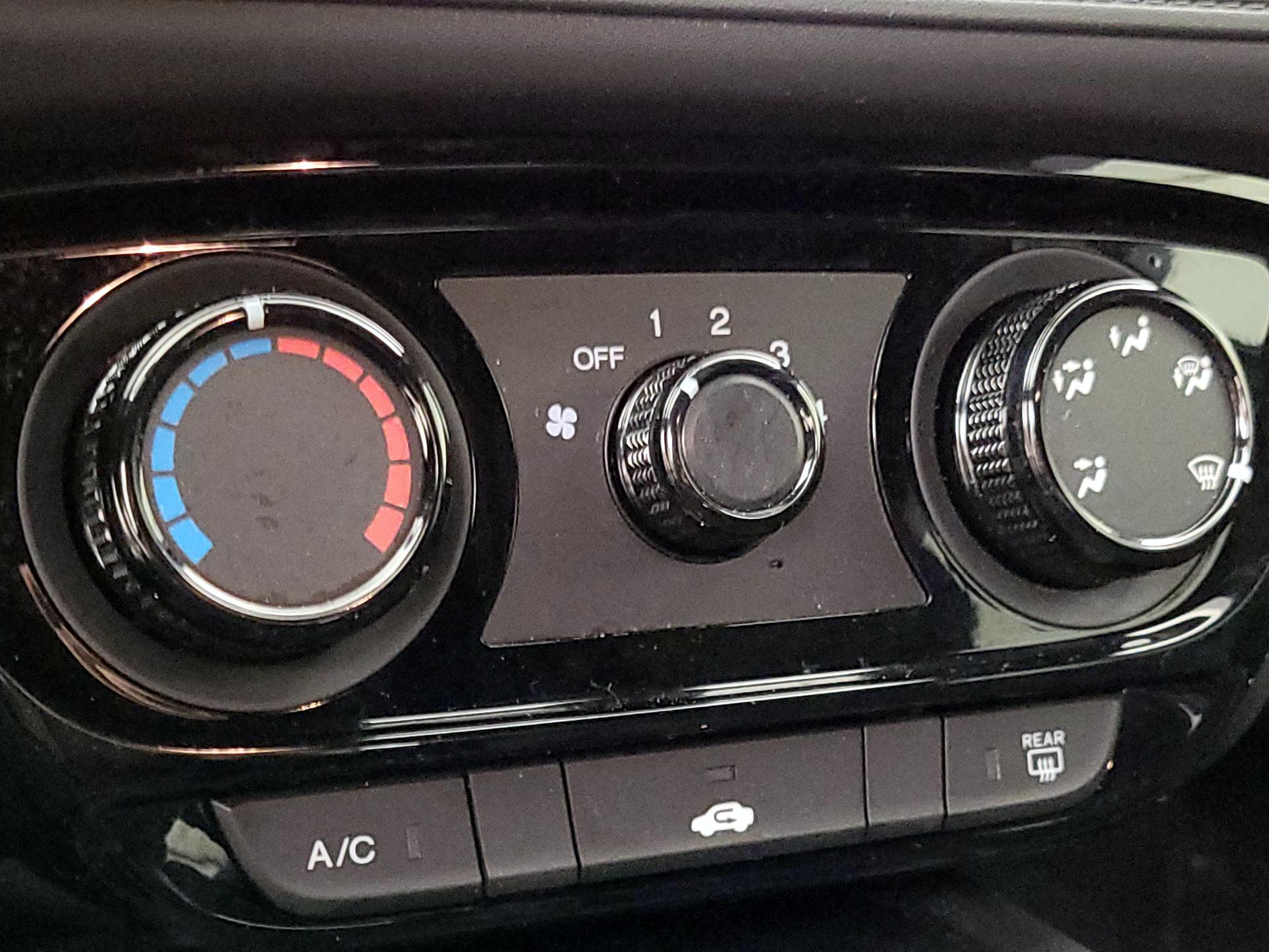 Thumbnail: 2021 Honda HR-V - 16