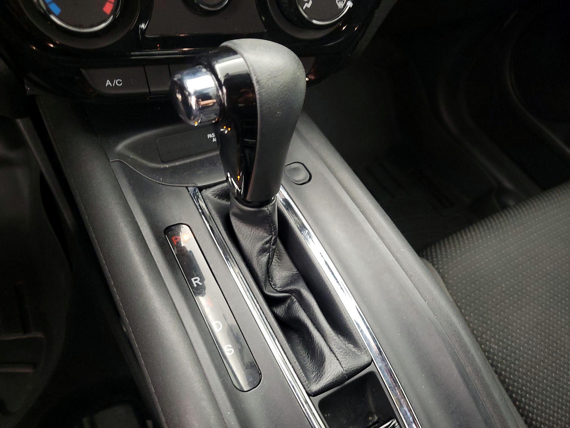 Thumbnail: 2021 Honda HR-V - 17