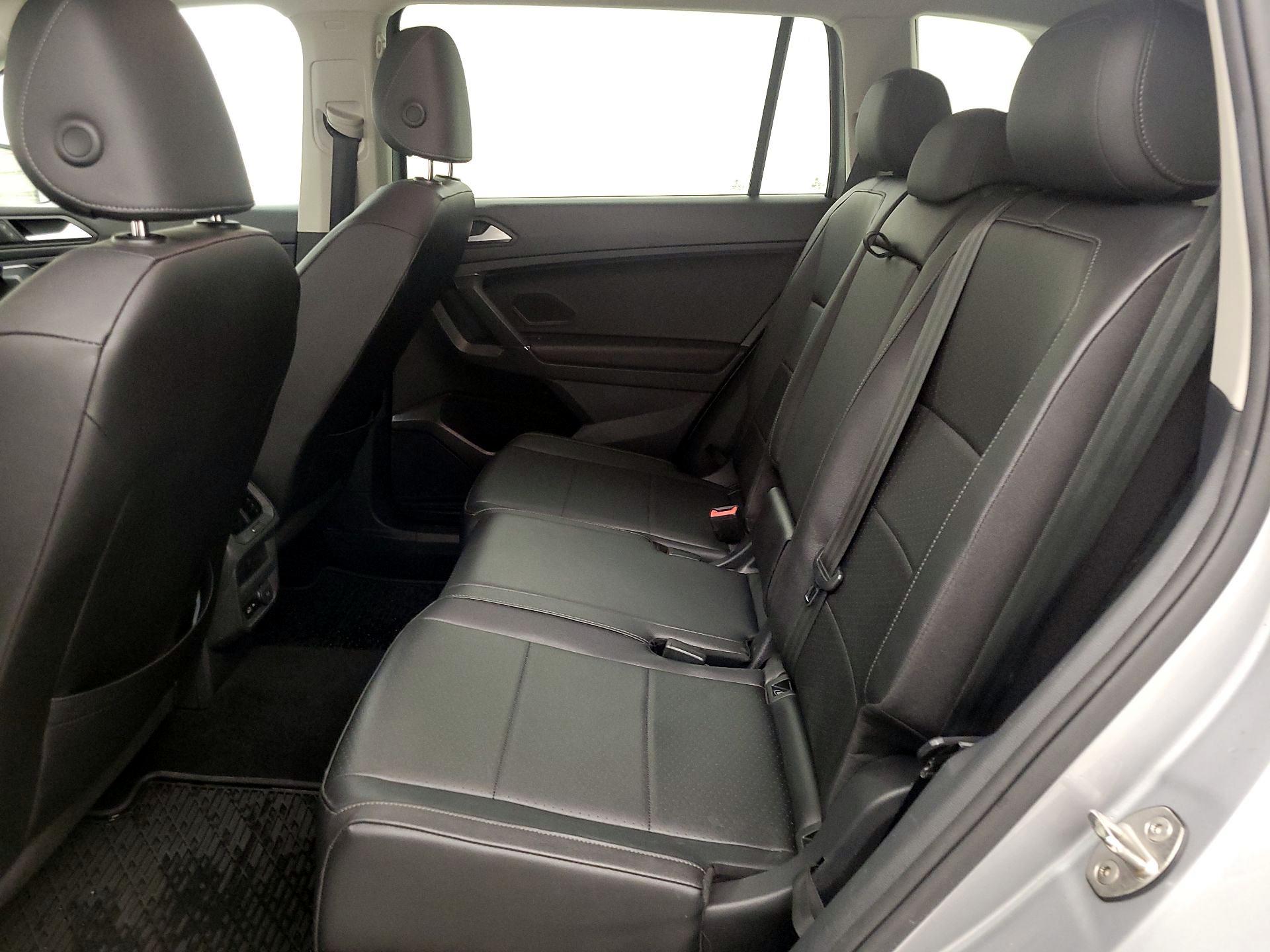 Thumbnail: 2020 Volkswagen Tiguan - 19