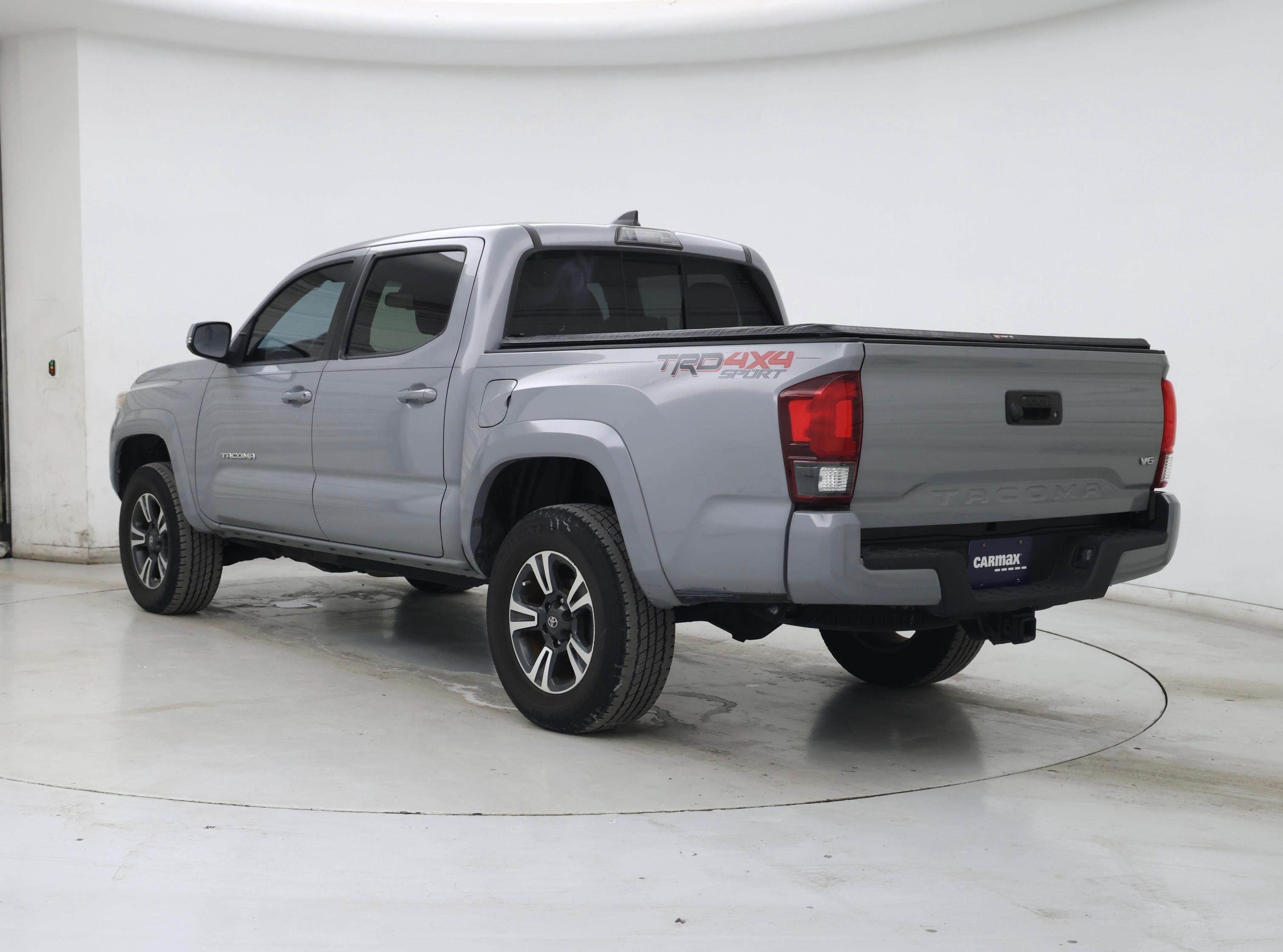 Thumbnail: 2018 Toyota Tacoma - 2