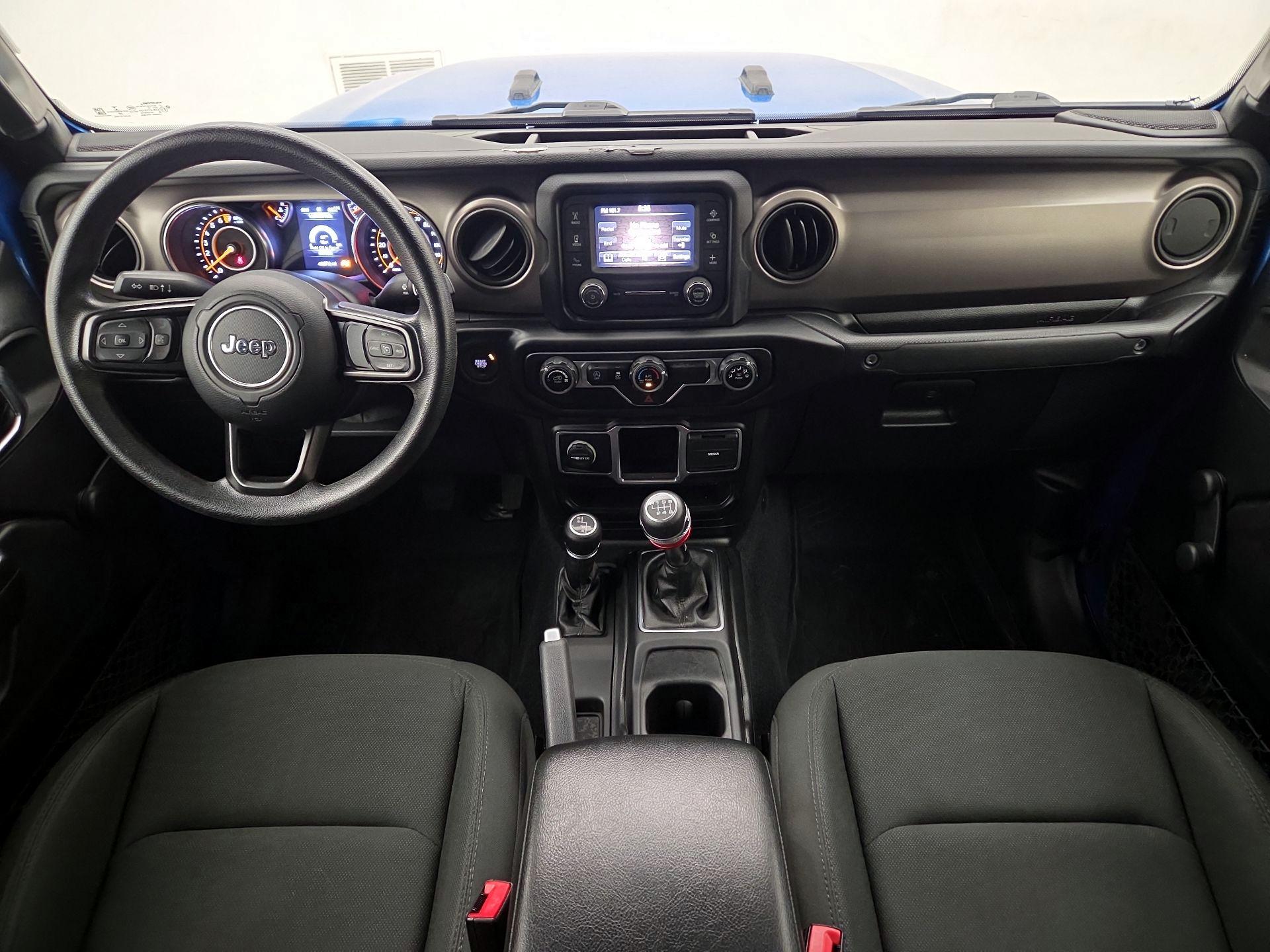 Thumbnail: 2020 Jeep Gladiator - 9