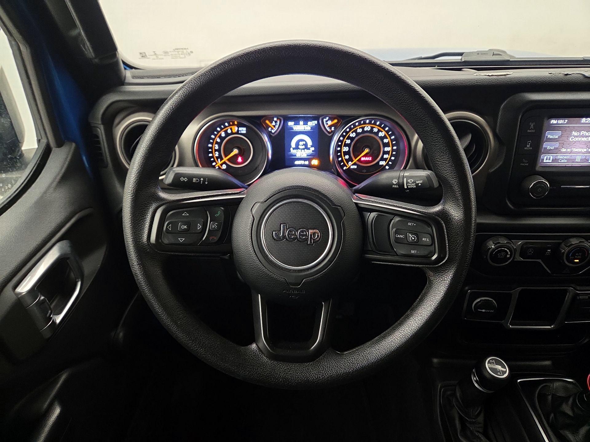 Thumbnail: 2020 Jeep Gladiator - 10